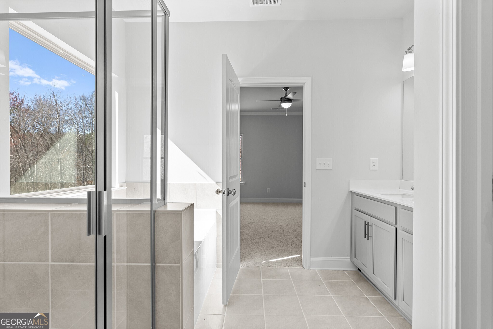154 Greenview Court
