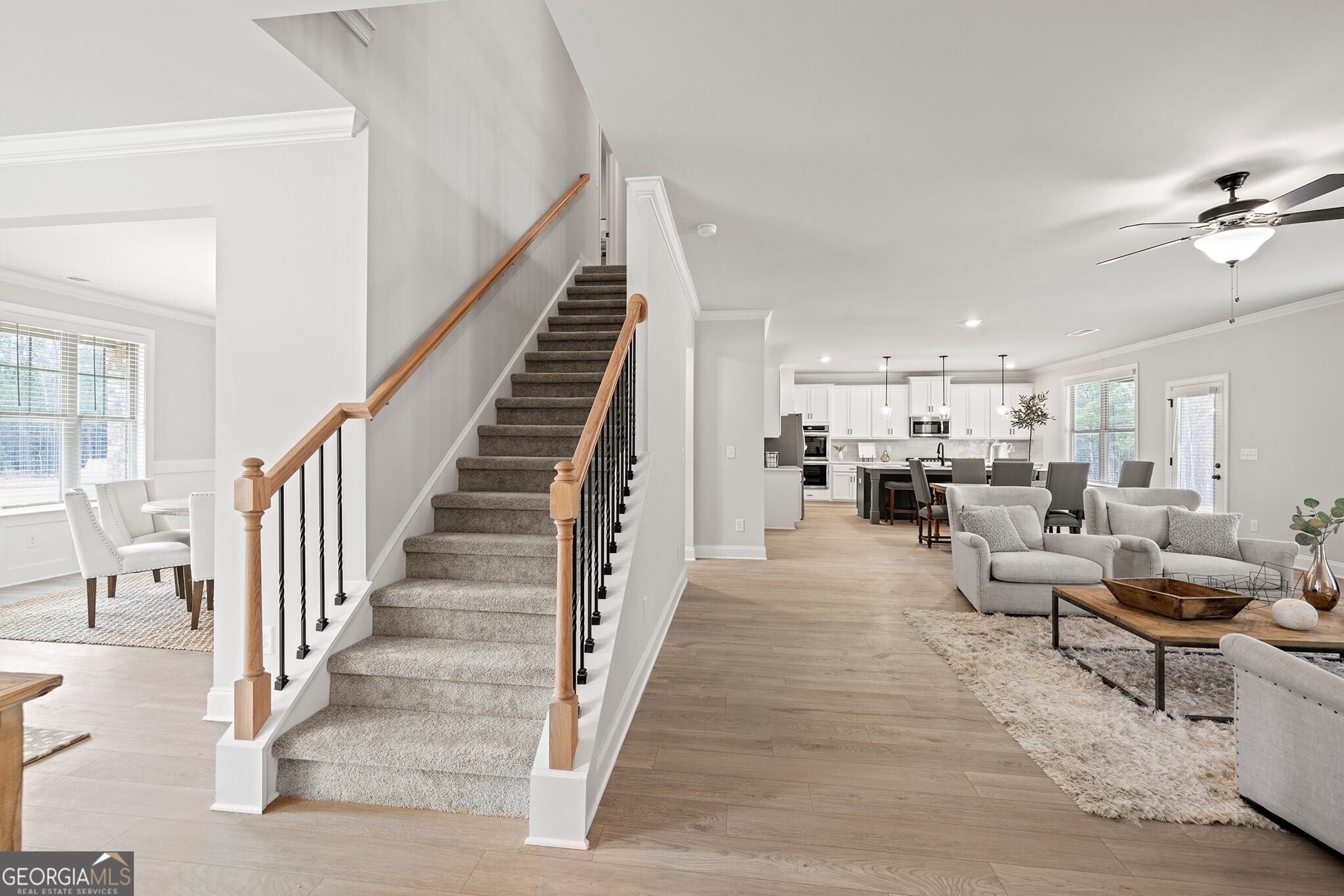 3296 Lions Ruby Lane