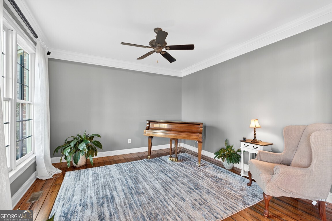 8023 Sleepy Lagoon Way