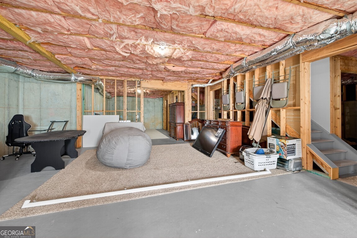 8023 Sleepy Lagoon Way