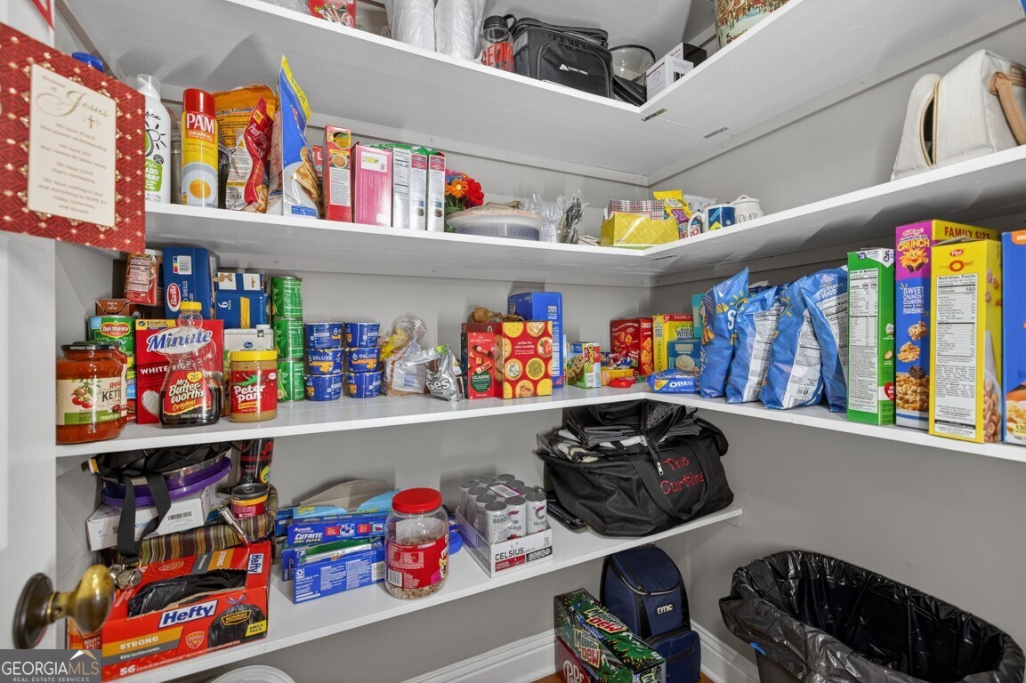 8023 Sleepy Lagoon Way