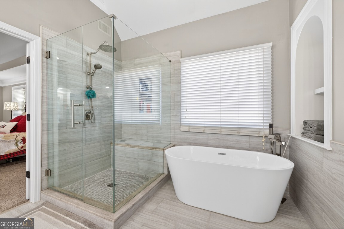 8023 Sleepy Lagoon Way