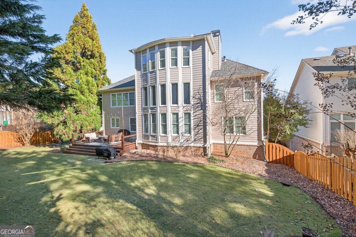 8023 Sleepy Lagoon Way