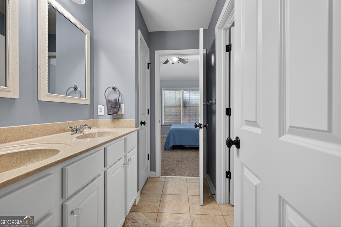 8023 Sleepy Lagoon Way