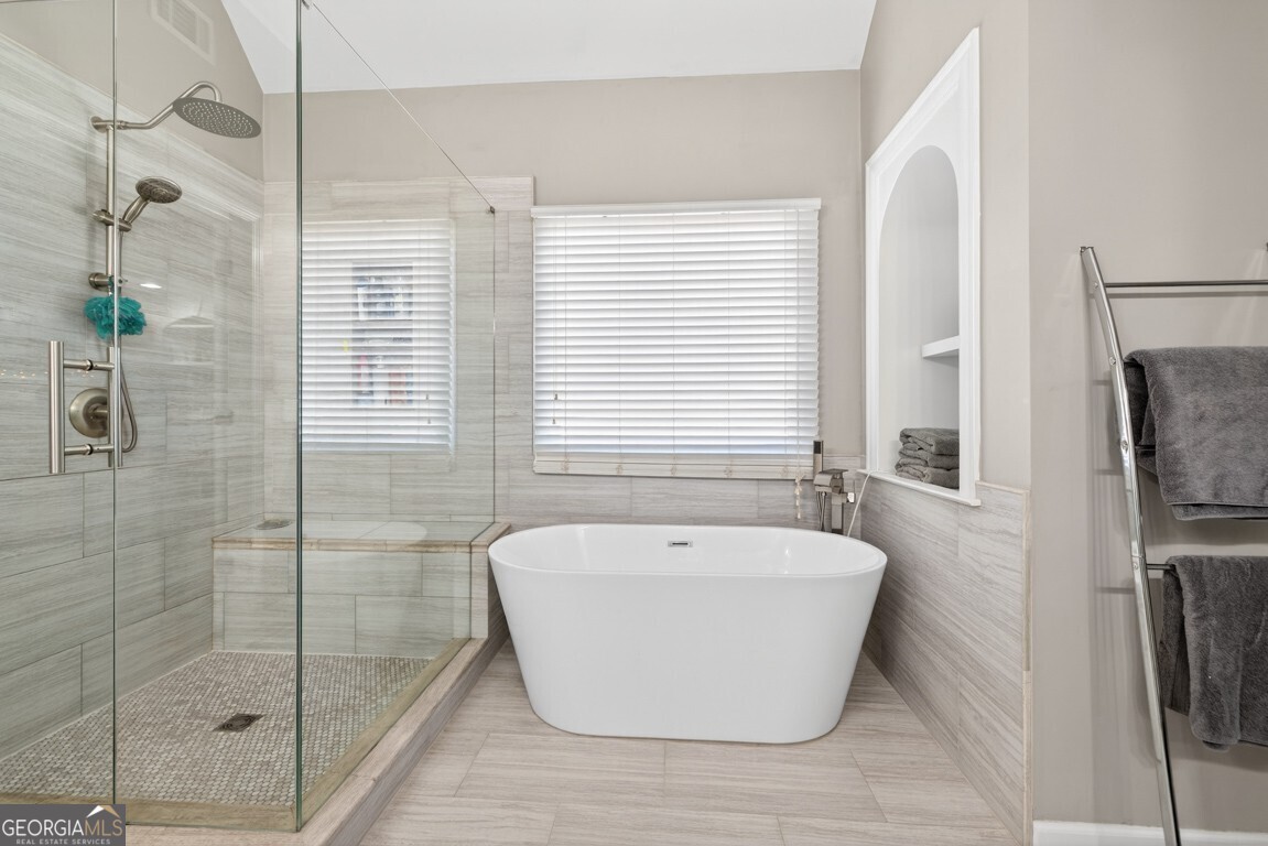 8023 Sleepy Lagoon Way