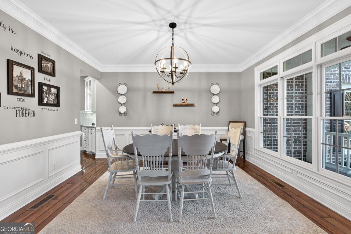 8023 Sleepy Lagoon Way