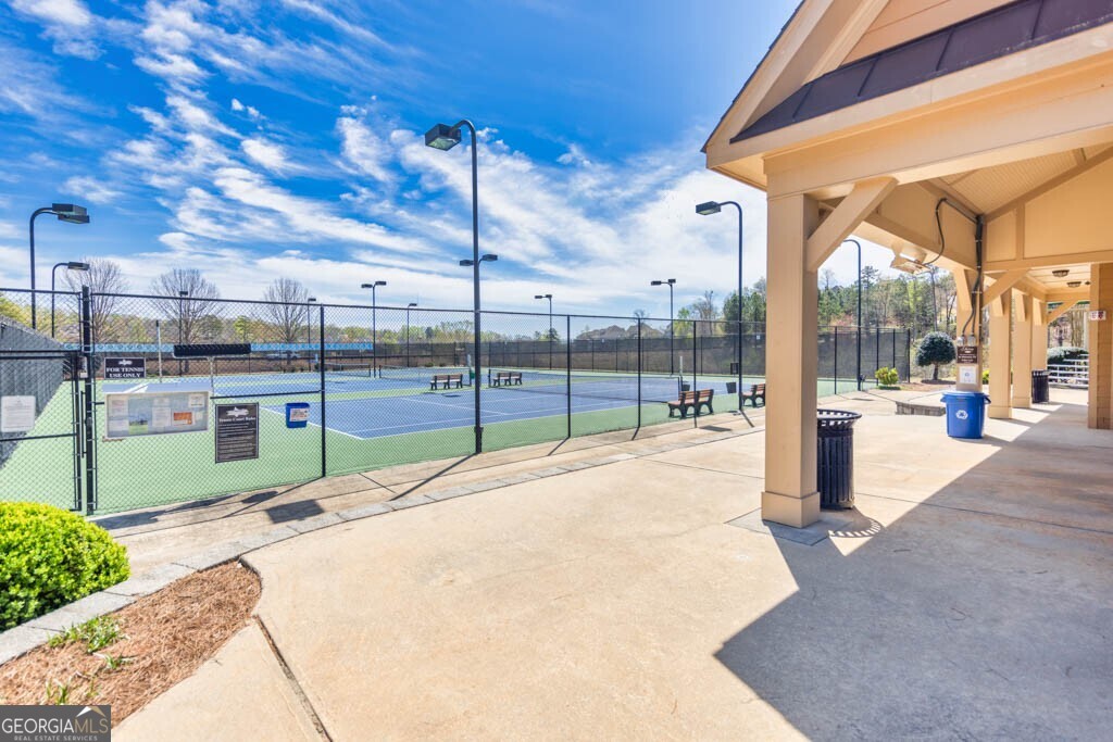 8023 Sleepy Lagoon Way