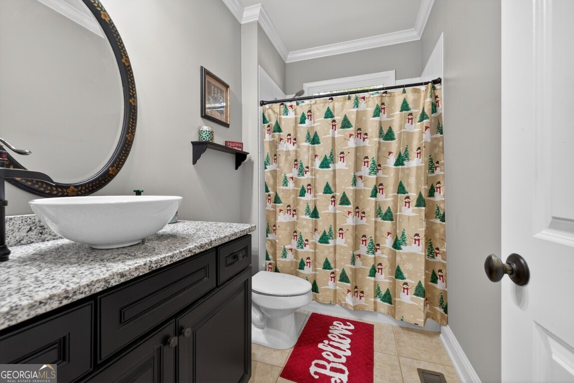 8023 Sleepy Lagoon Way