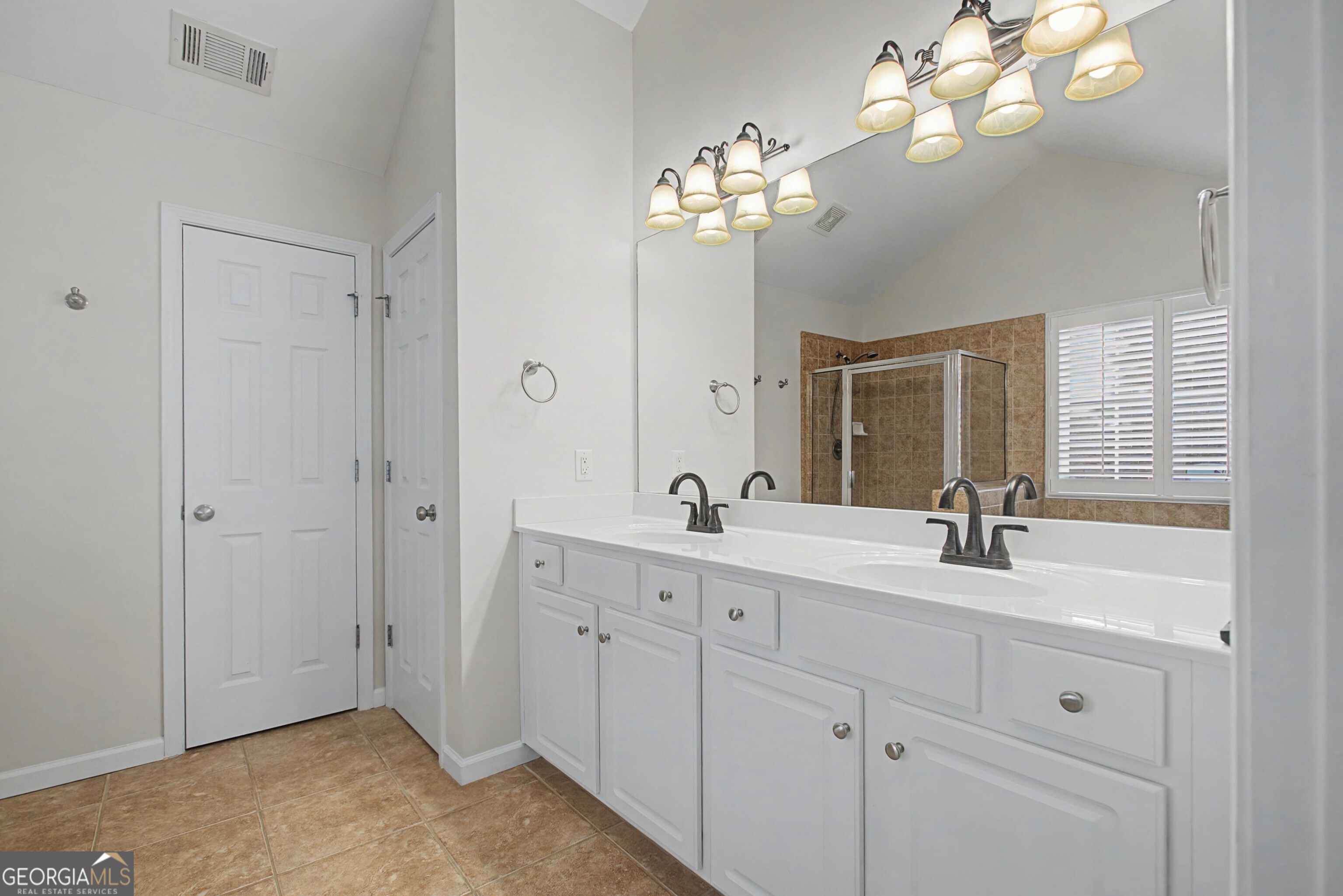 4235 Crestwood Bend Circle