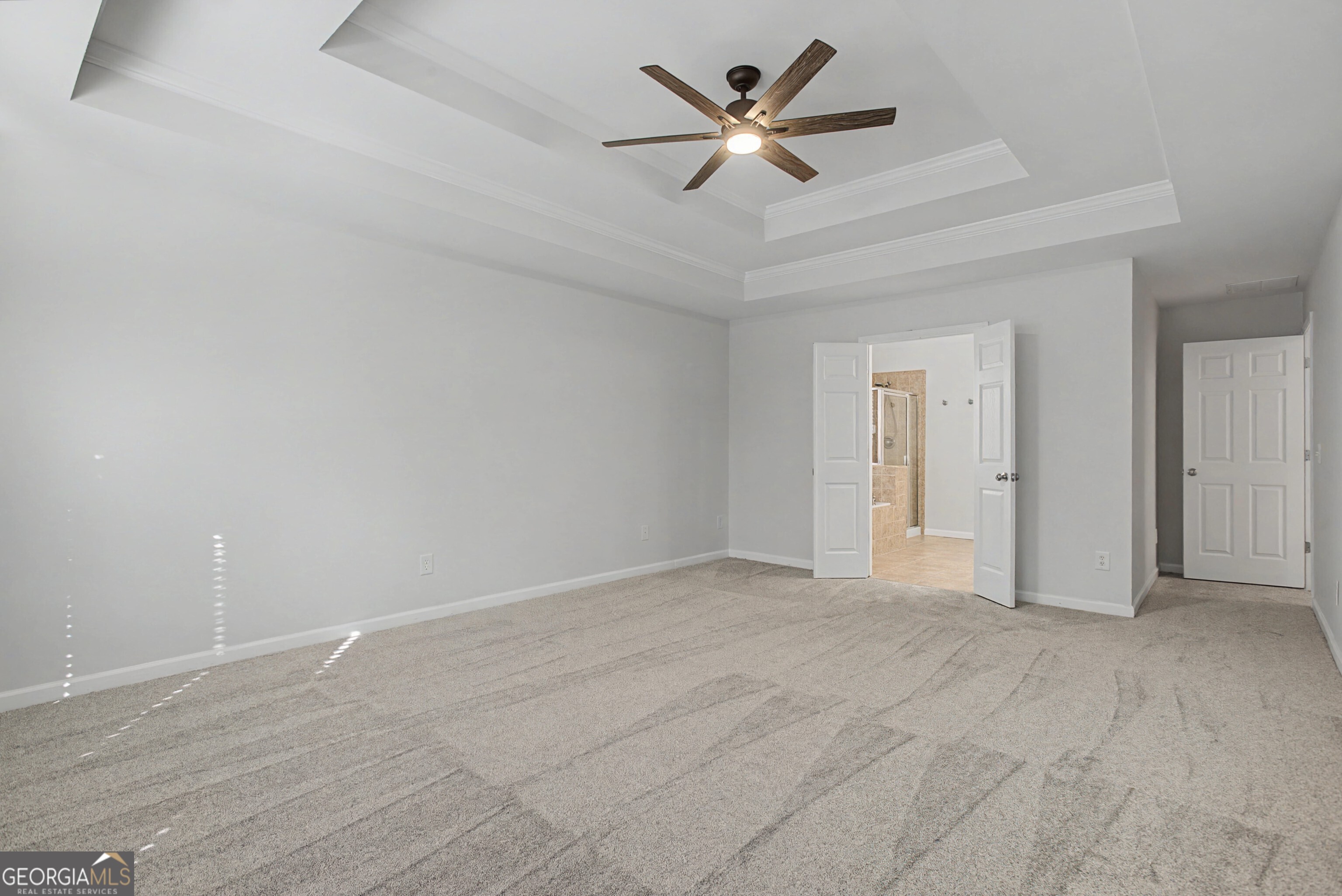 4235 Crestwood Bend Circle