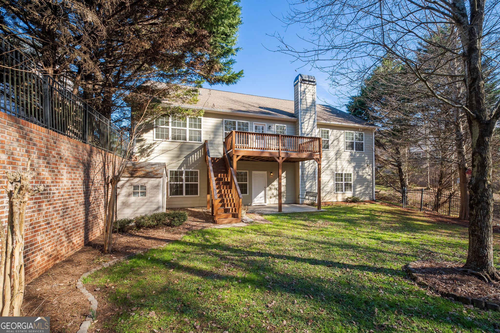 4235 Crestwood Bend Circle