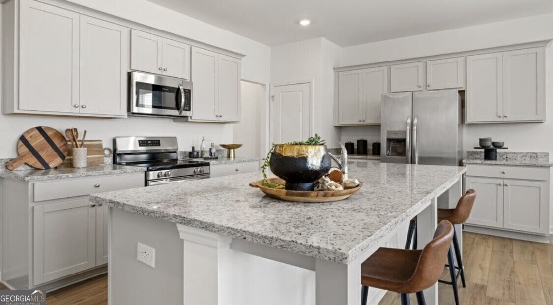 3007 Humdala Place