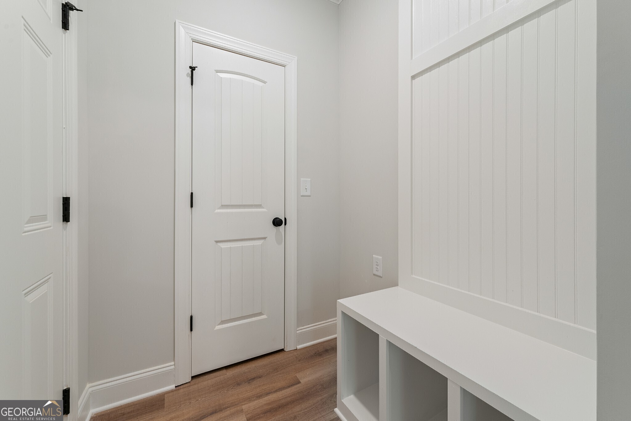 3264 Lions Ruby Lane