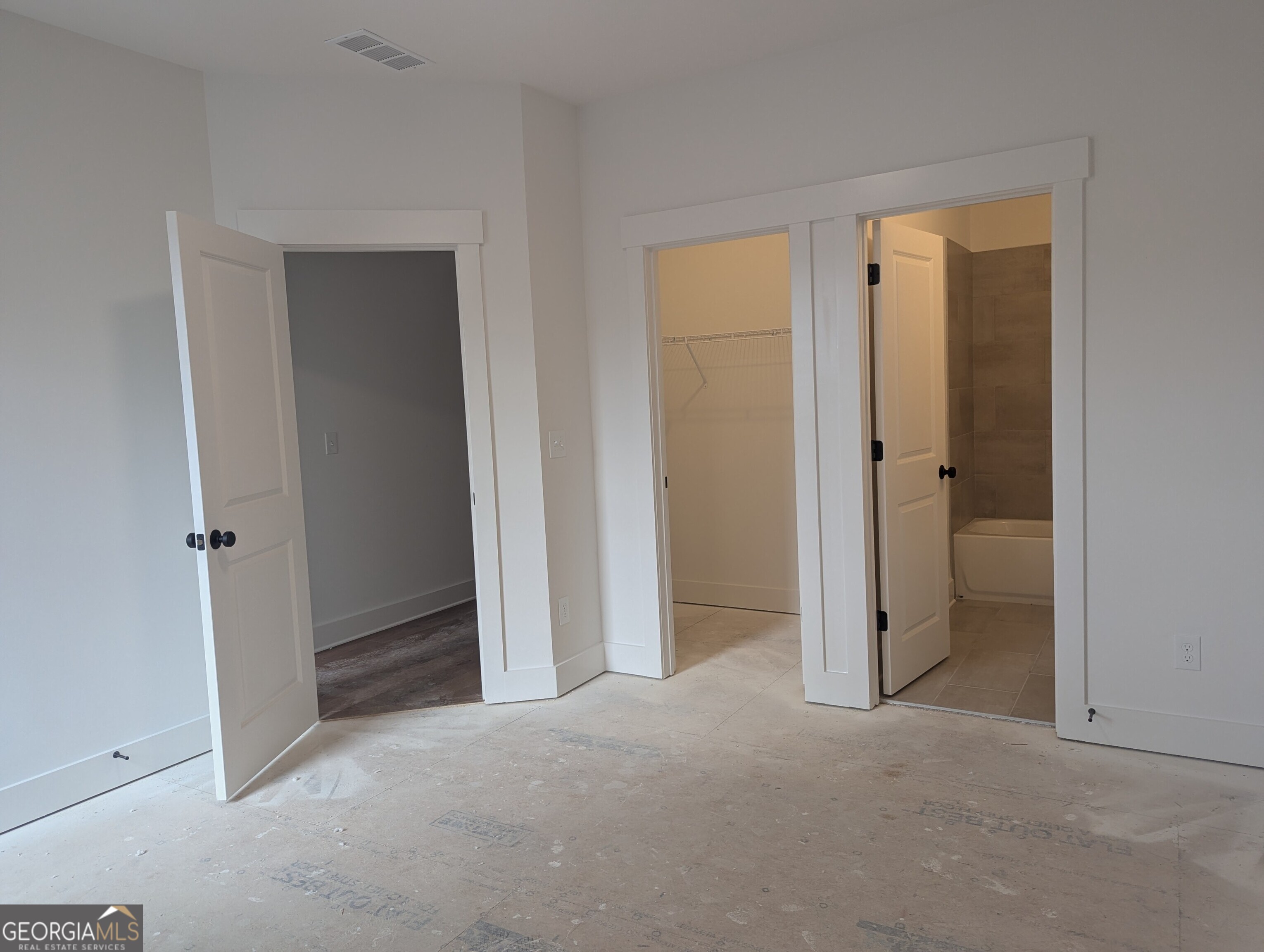 4520 Greyson Manor Drive