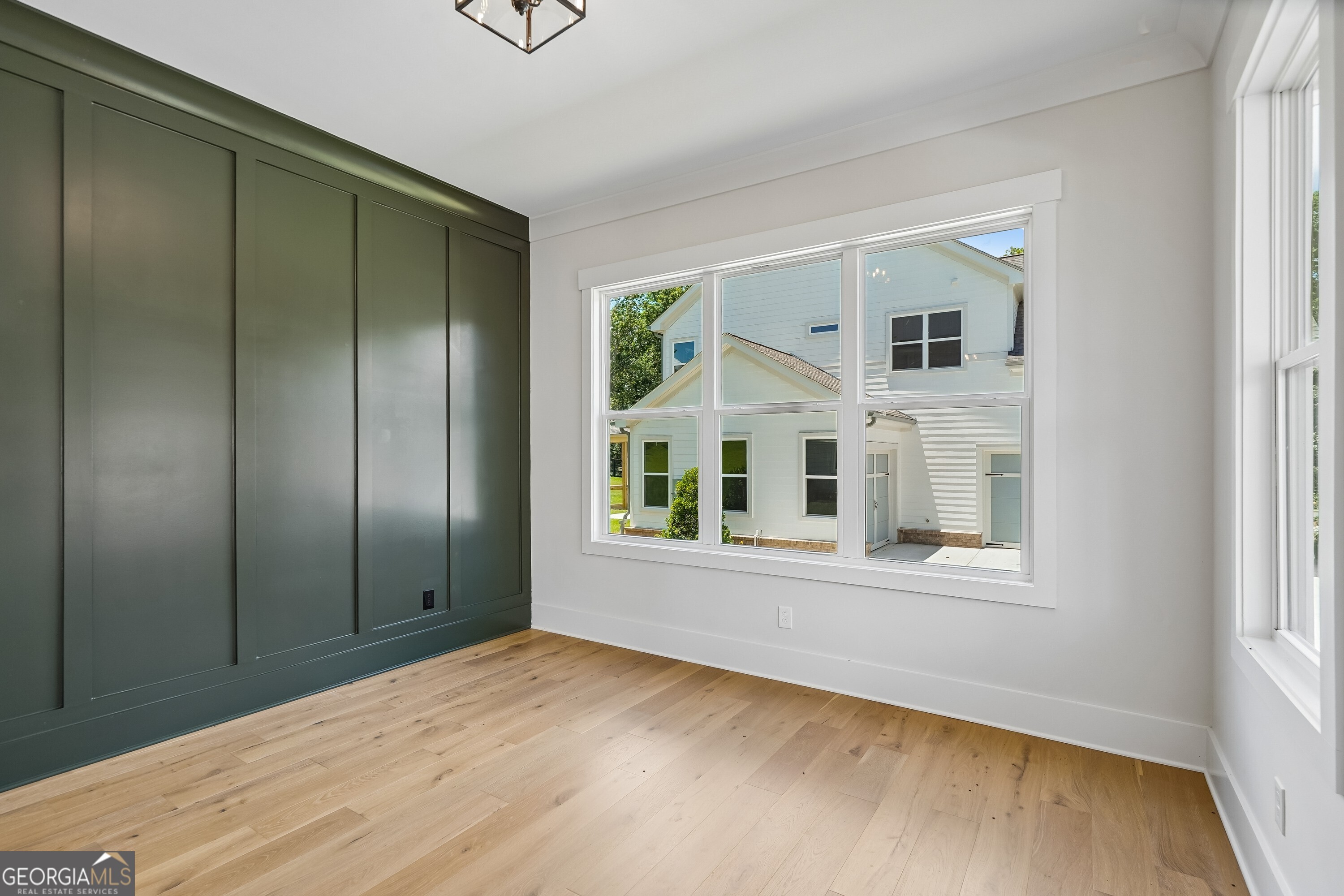 4615 Greyson Manor Drive