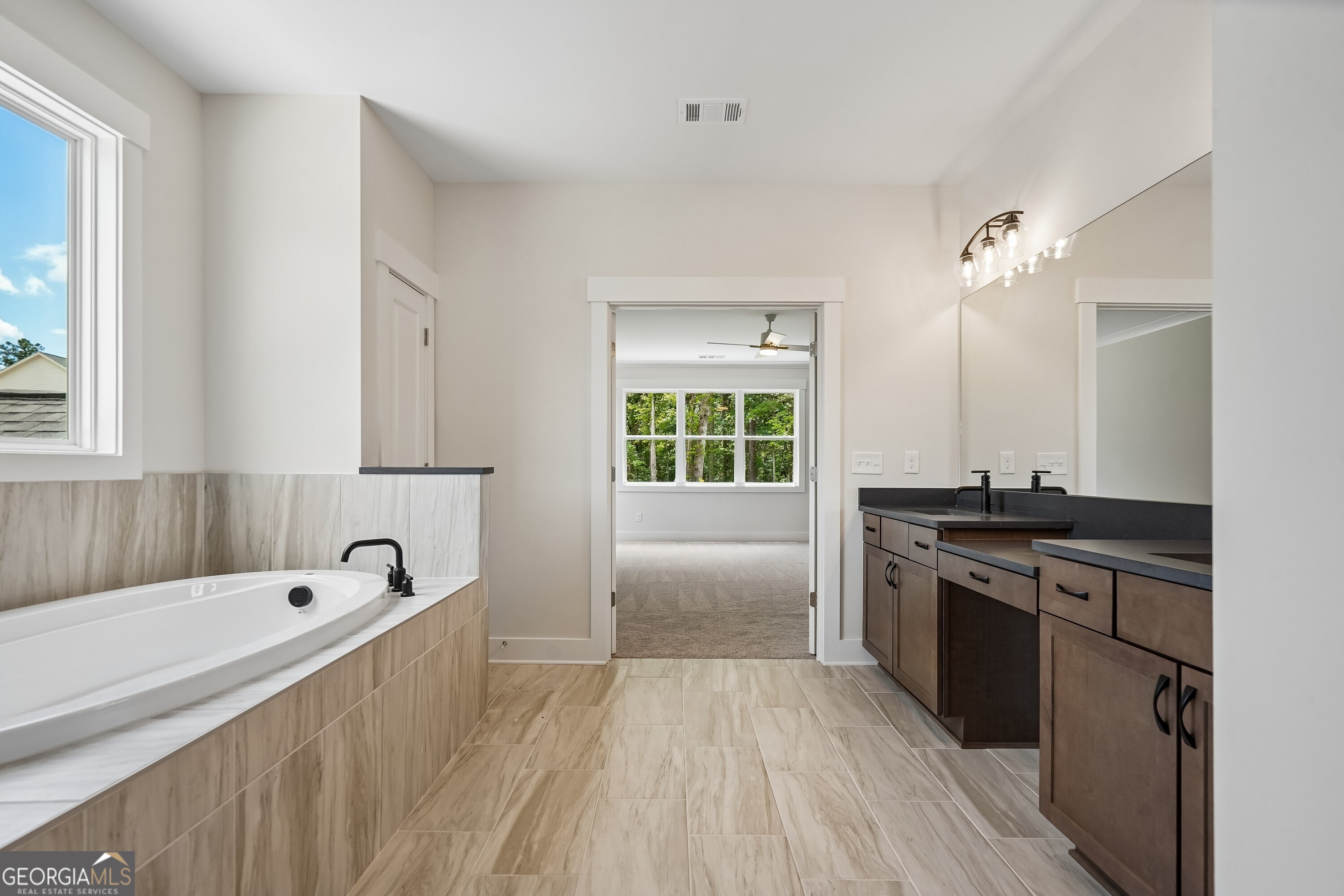 4615 Greyson Manor Drive
