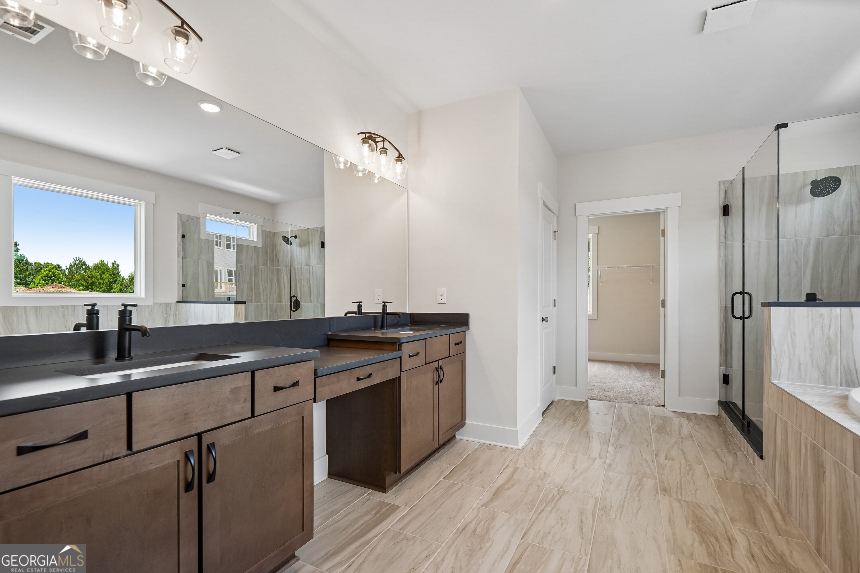 4615 Greyson Manor Drive