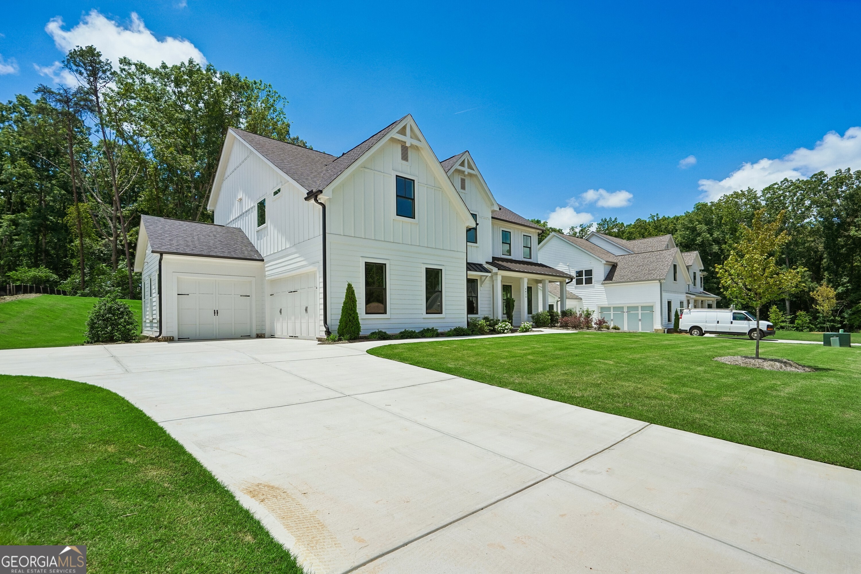 4615 Greyson Manor Drive