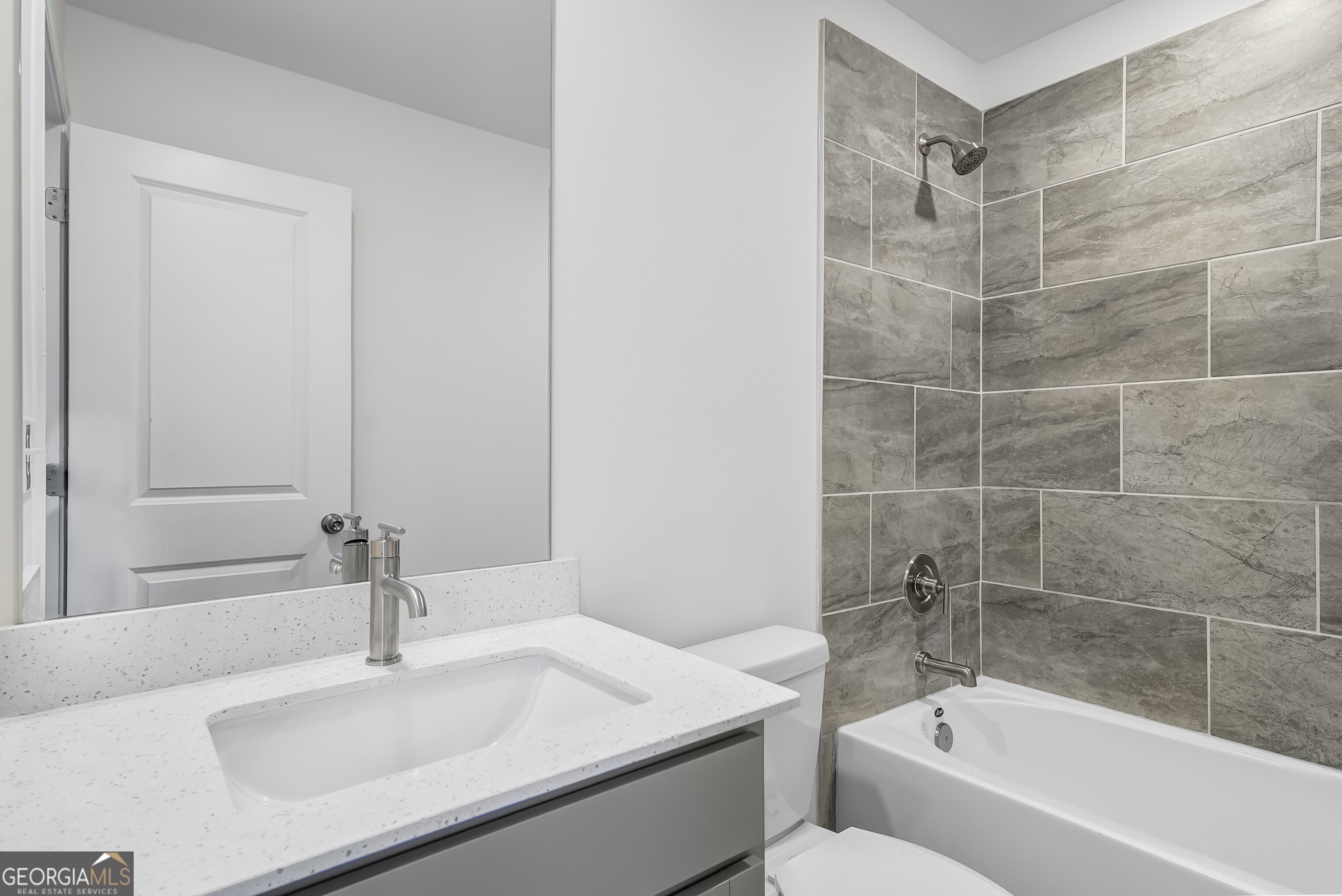 424 Panther Creek Lane
