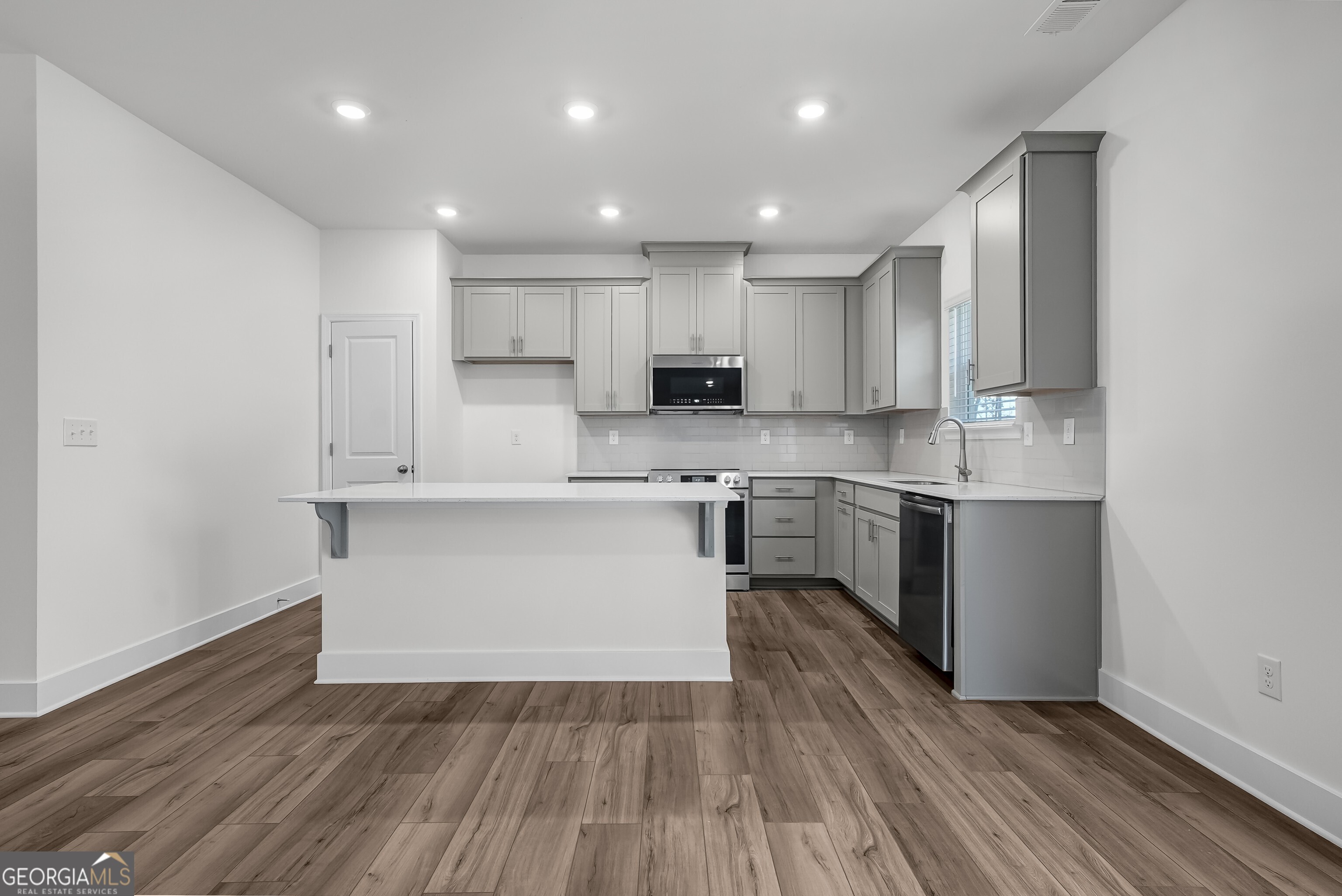 424 Panther Creek Lane