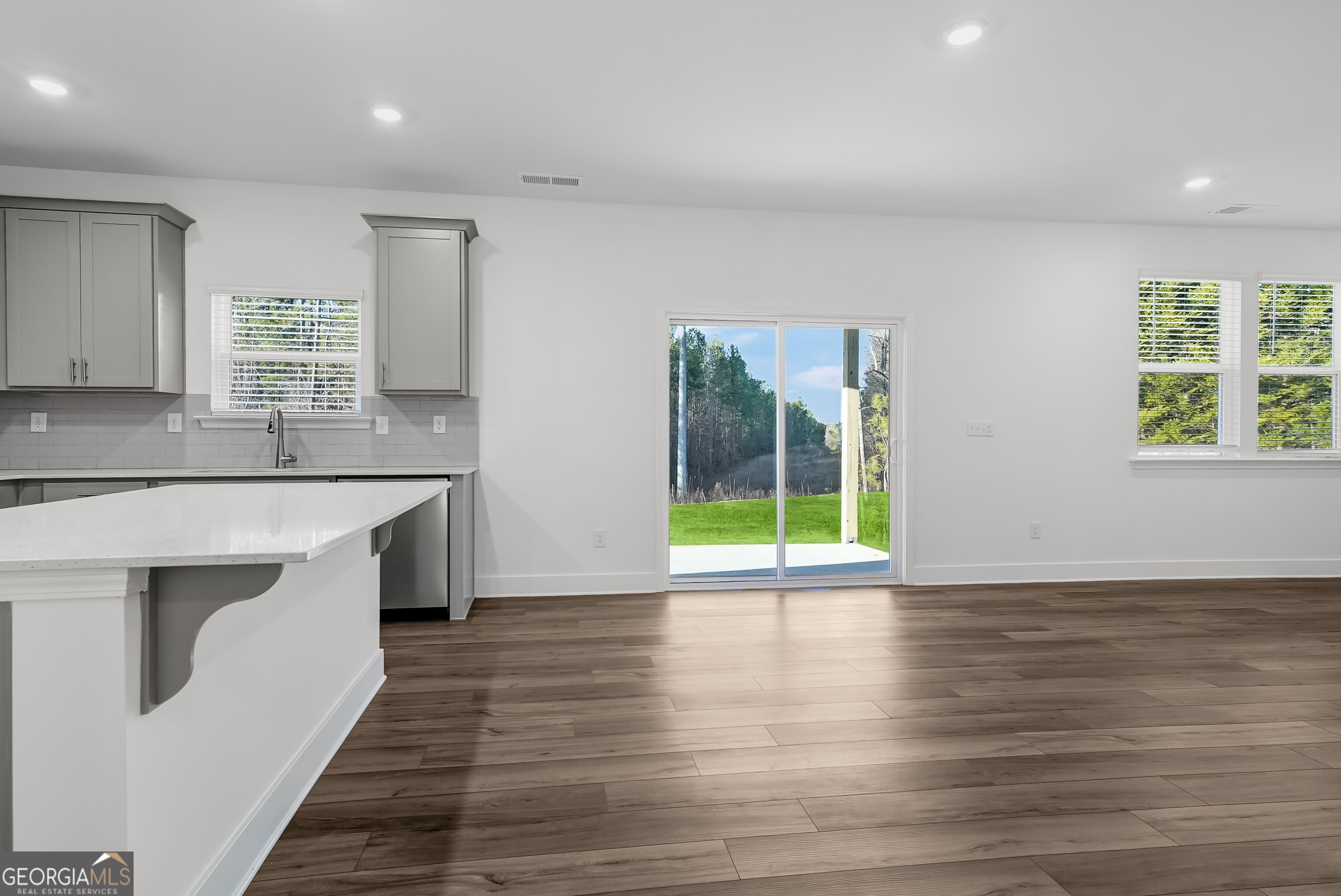 424 Panther Creek Lane