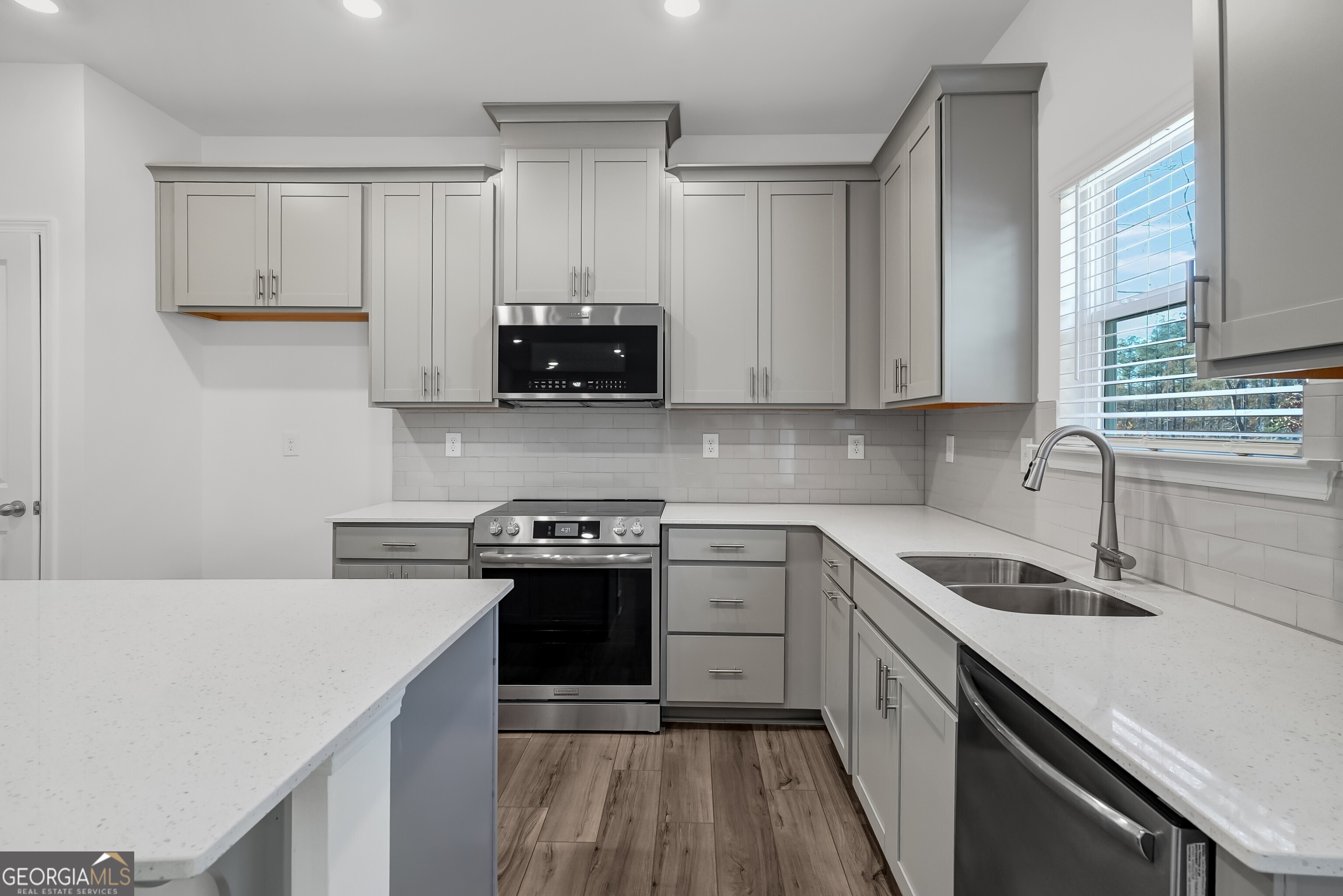 424 Panther Creek Lane