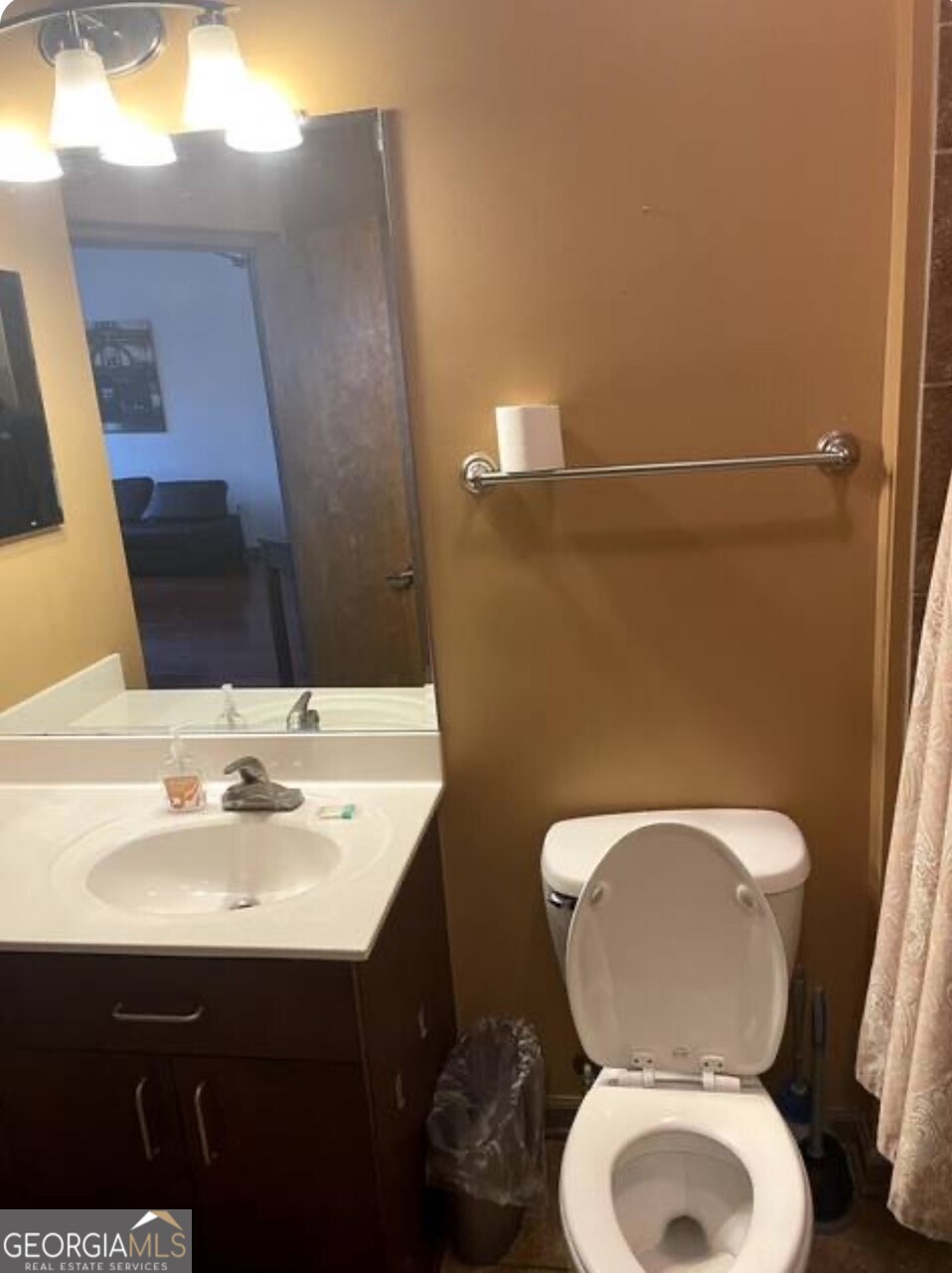 898 Oak Street # 3423