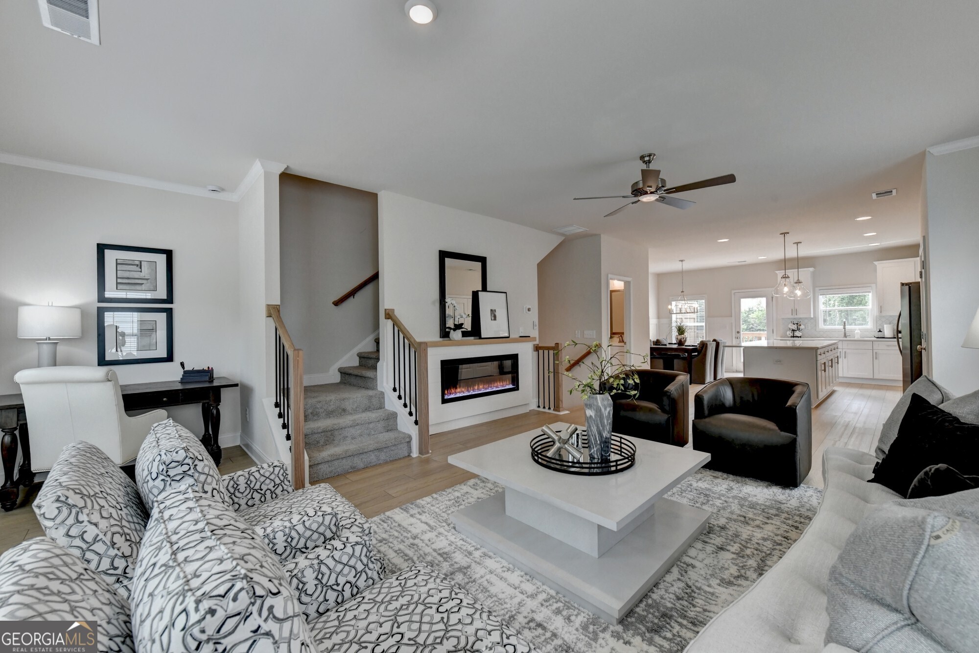 850 Glennferry Bend SW