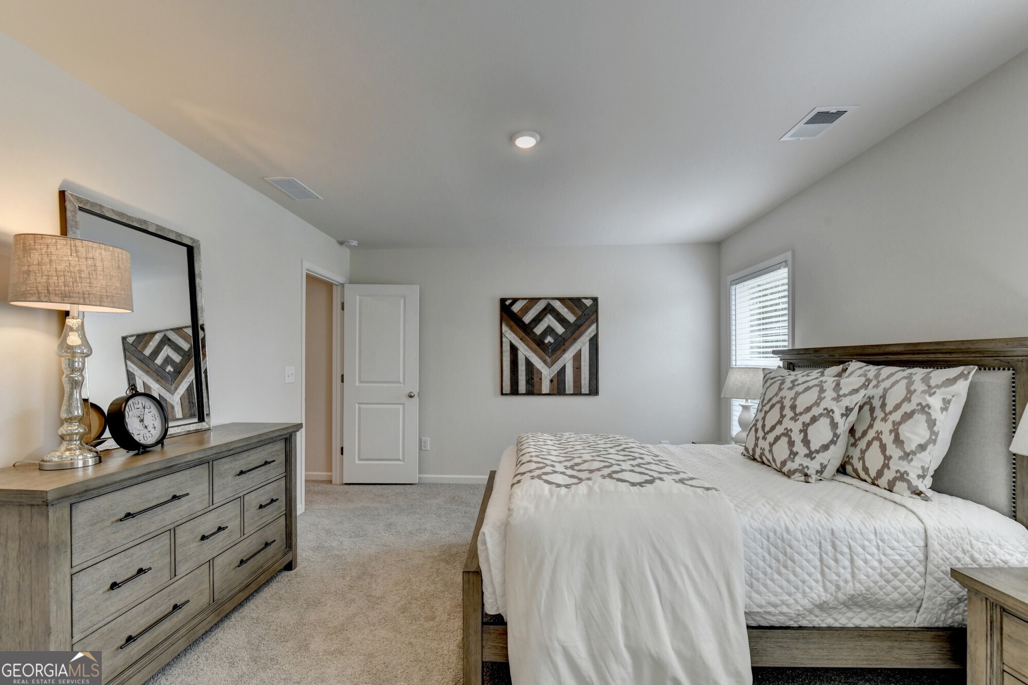 850 Glennferry Bend SW