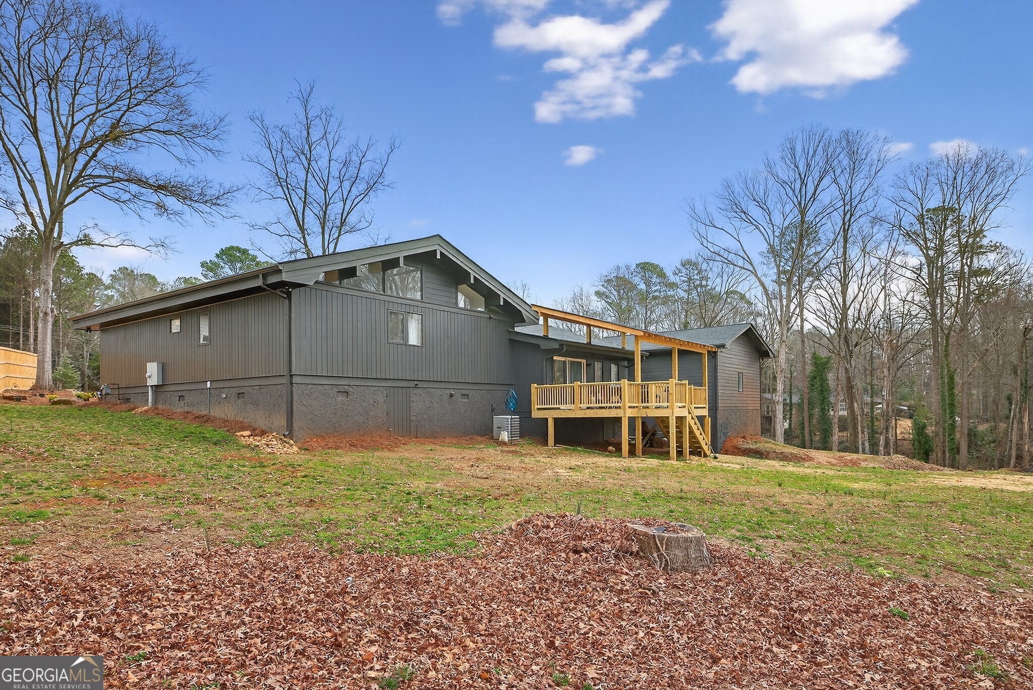 506 Breedlove Drive