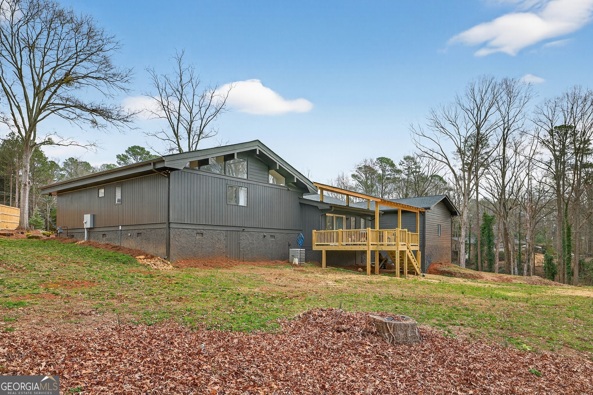 506 Breedlove Drive