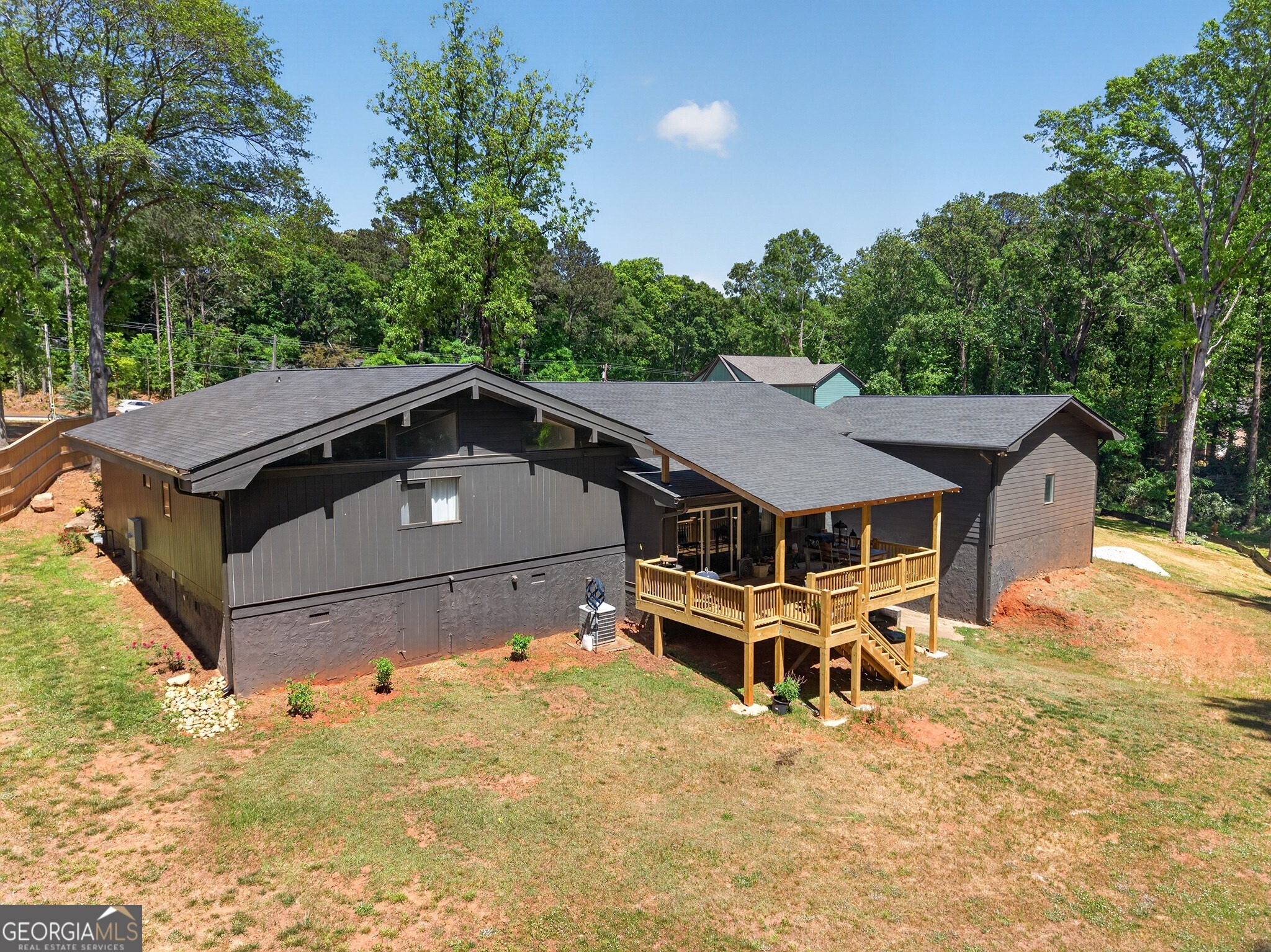 506 Breedlove Drive
