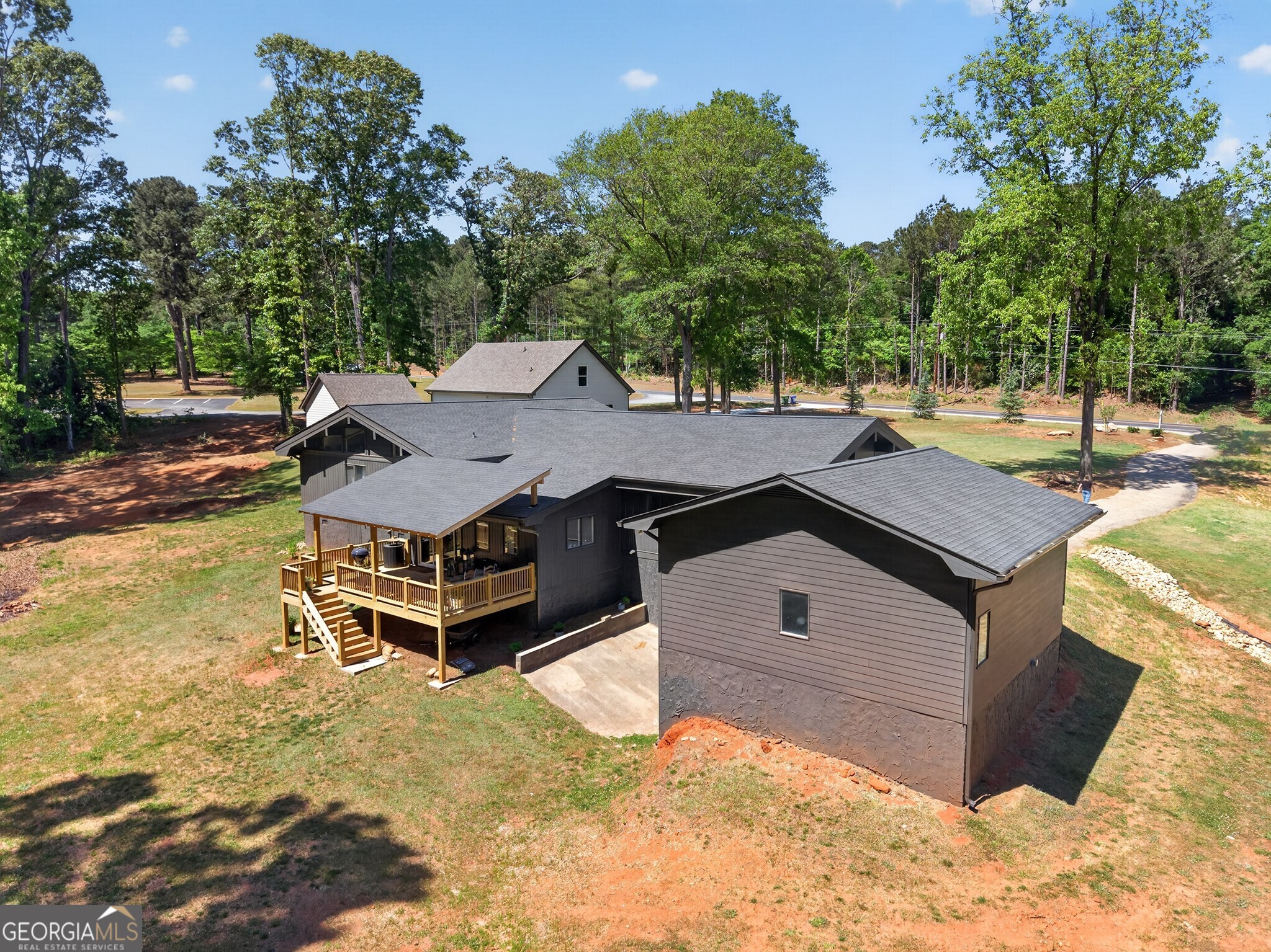 506 Breedlove Drive