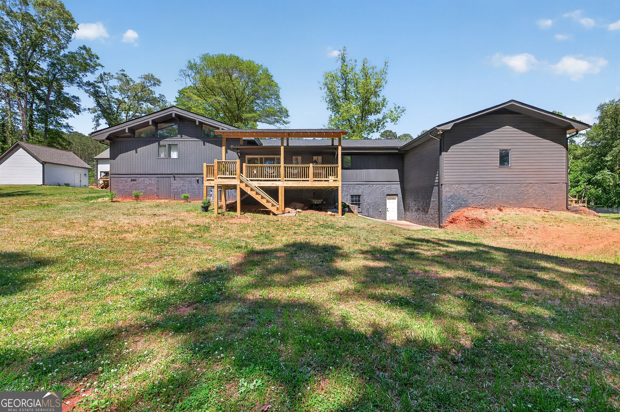 506 Breedlove Drive