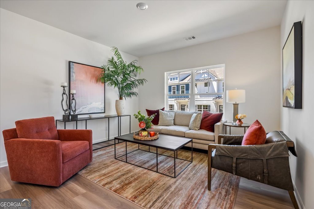 1565 Salem Drive # 87