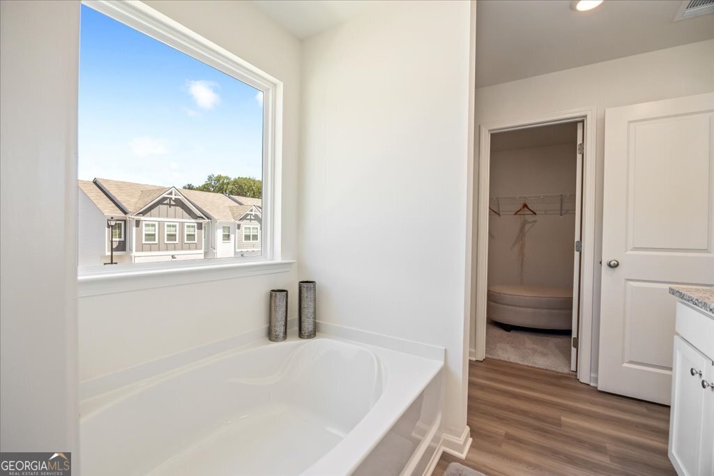 1565 Salem Drive # 87