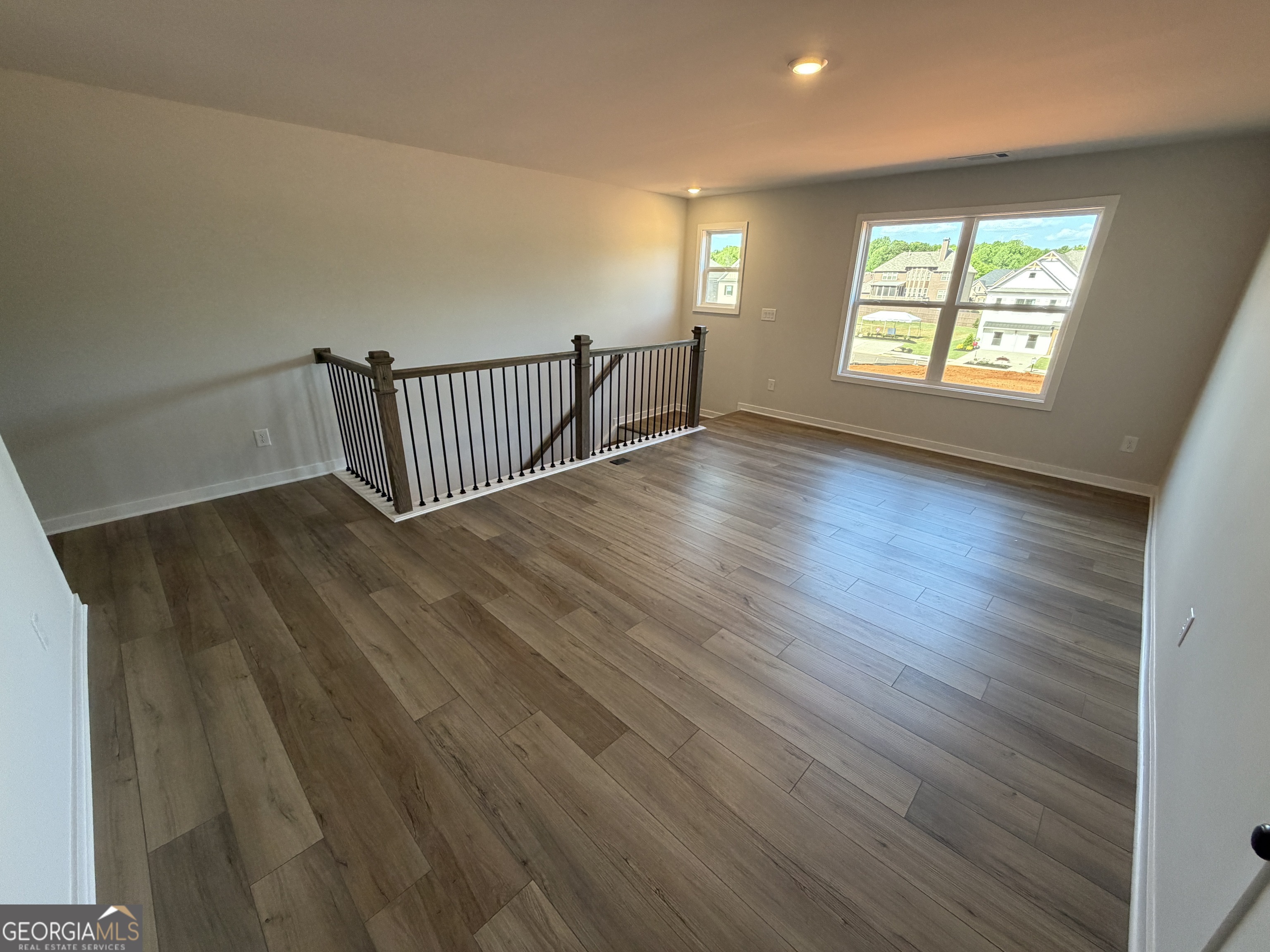 2437 Enchanted Sky Way