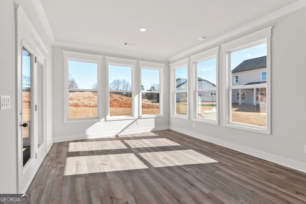 2437 Enchanted Sky Way