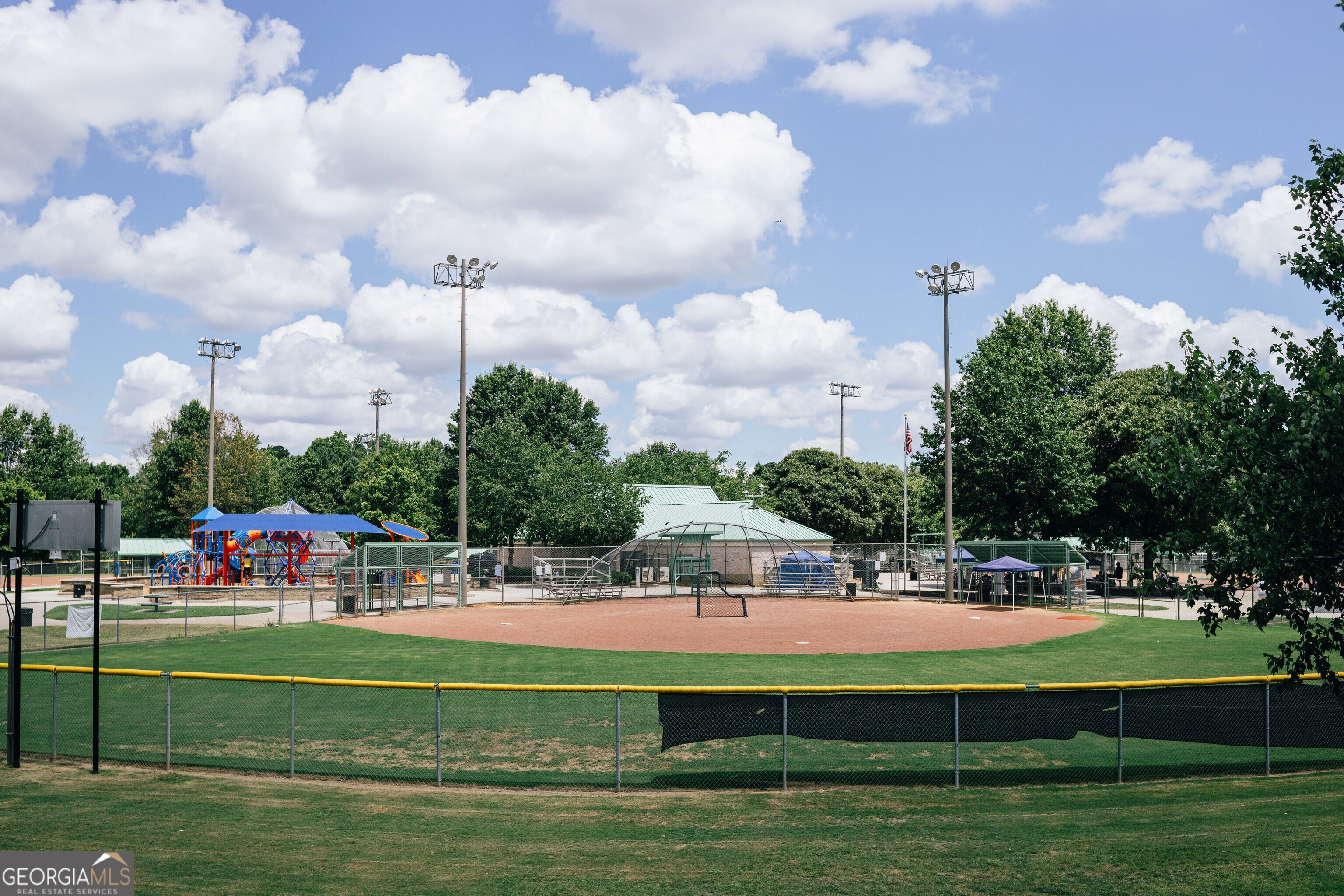 2437 Enchanted Sky Way