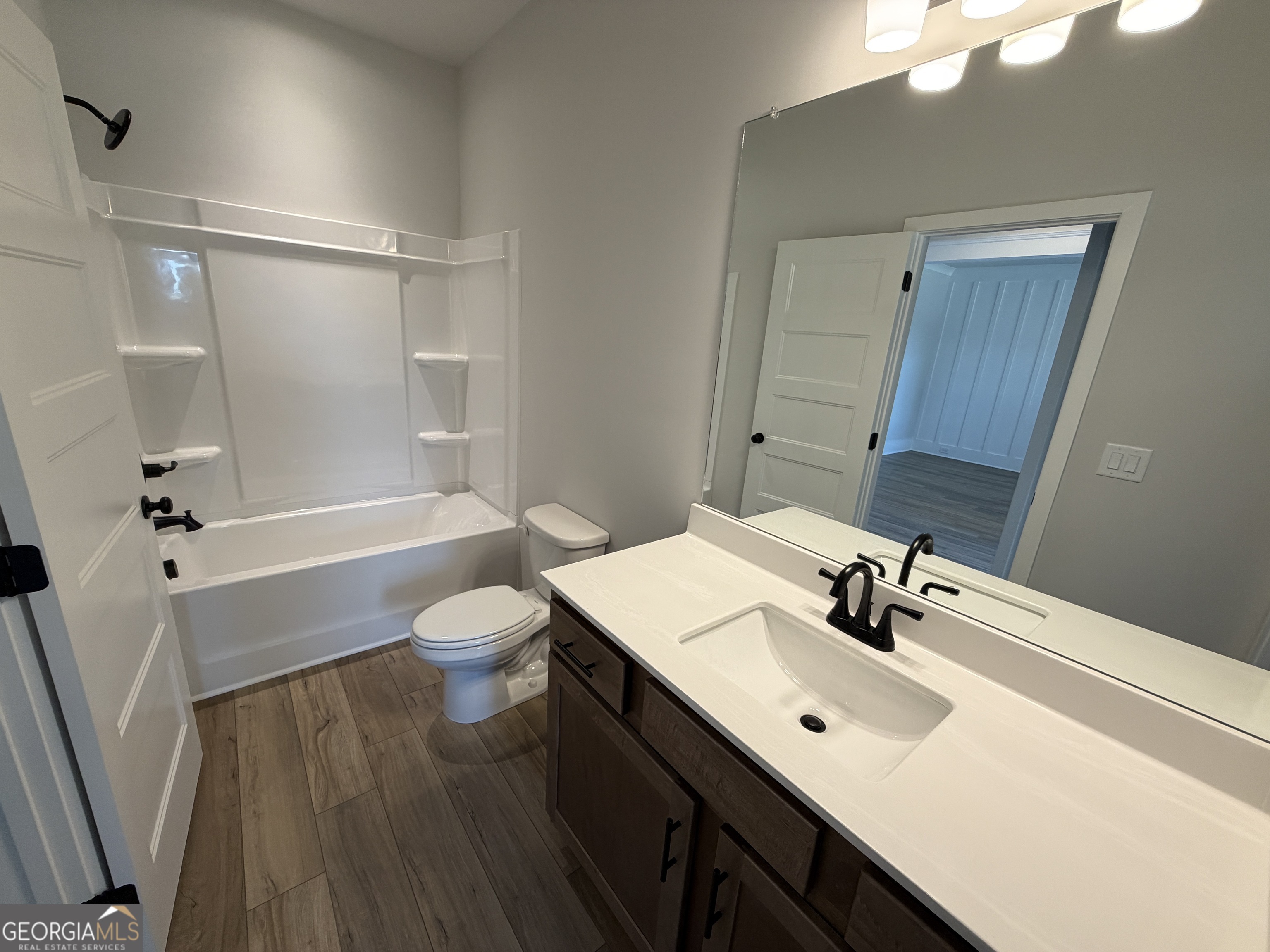 2437 Enchanted Sky Way