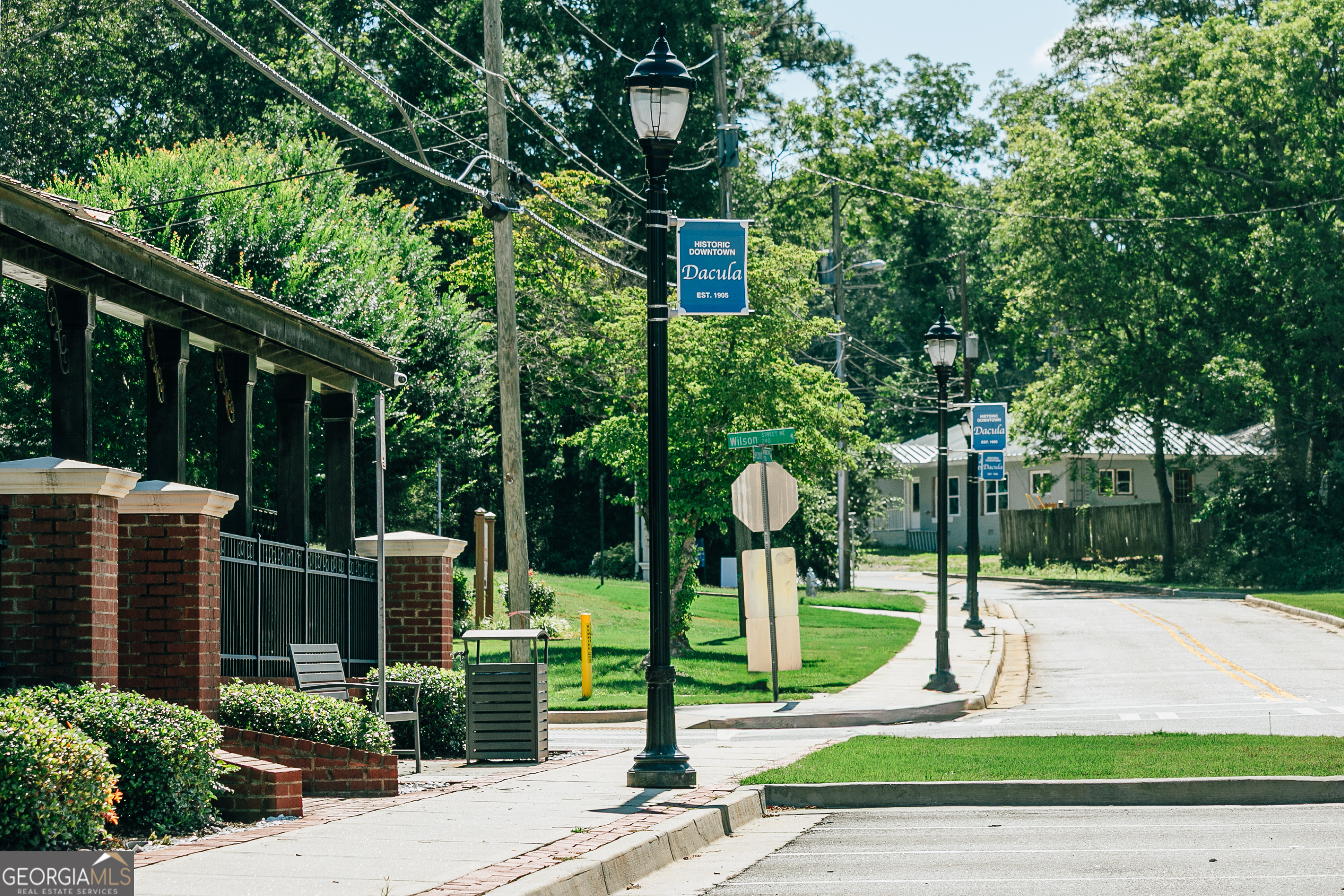 2437 Enchanted Sky Way