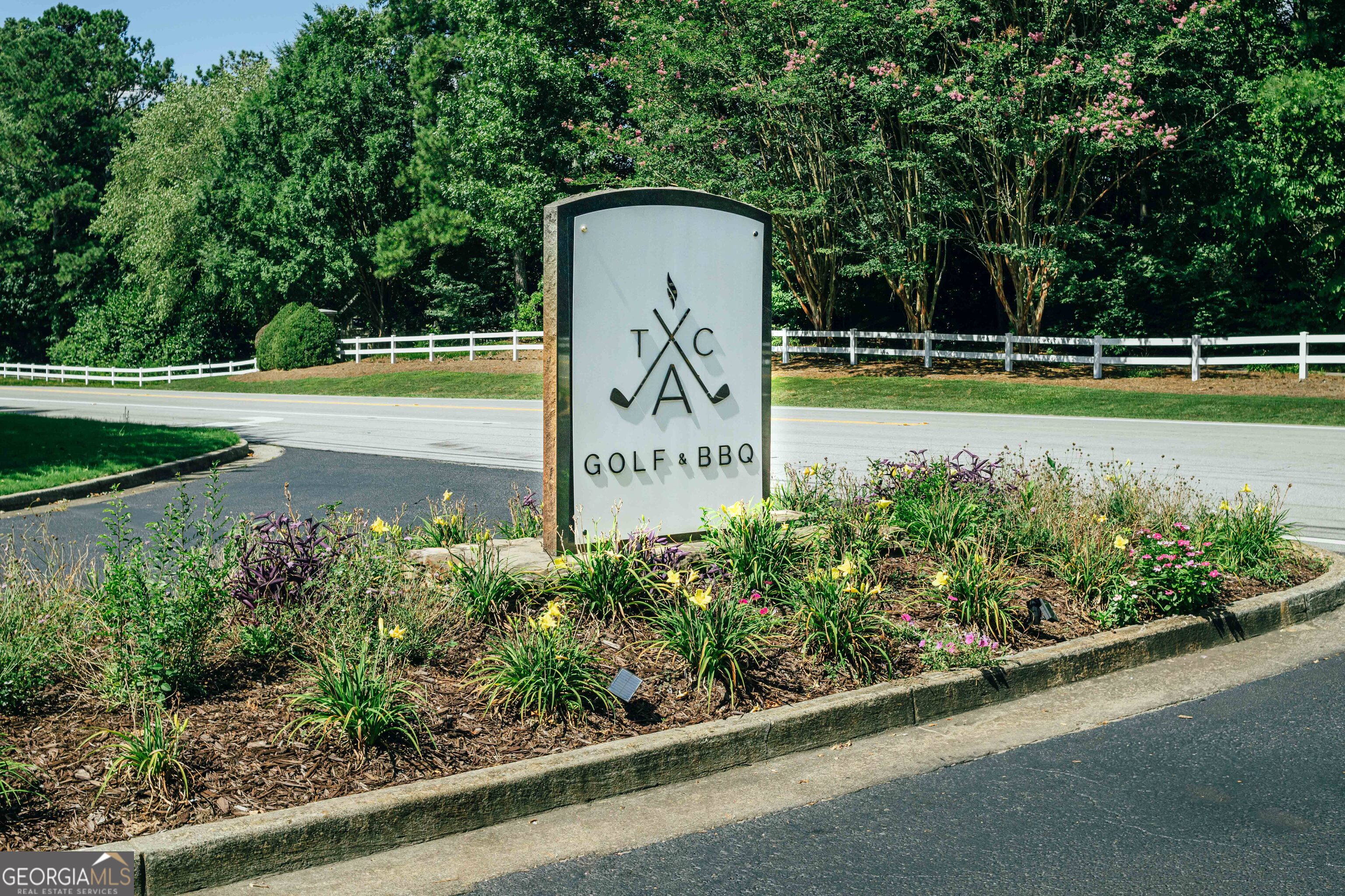 2437 Enchanted Sky Way