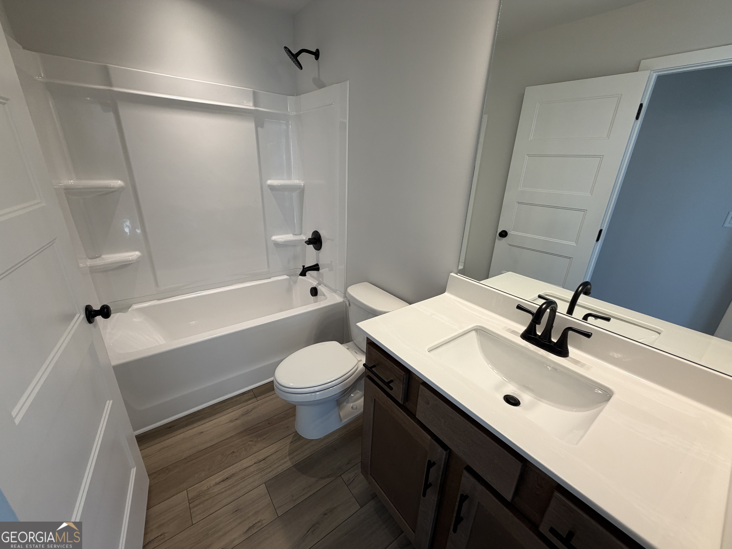 2437 Enchanted Sky Way