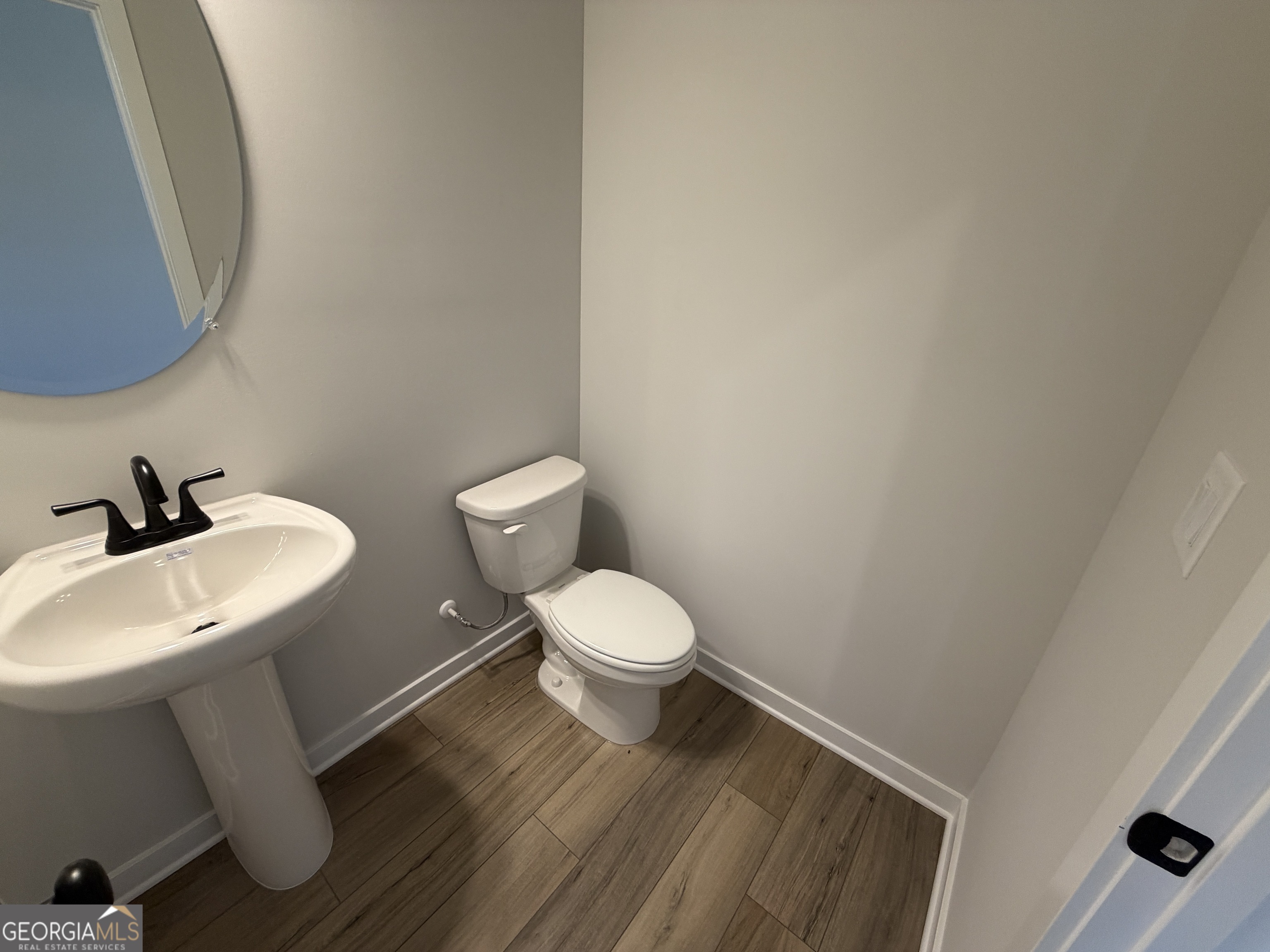 2437 Enchanted Sky Way