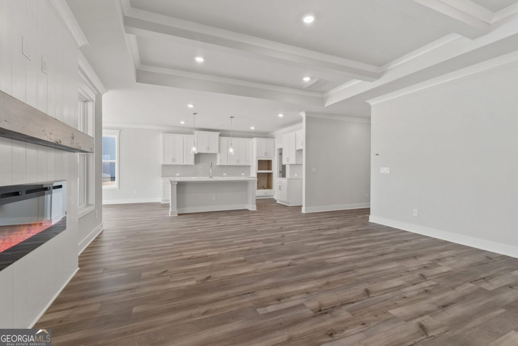 2437 Enchanted Sky Way