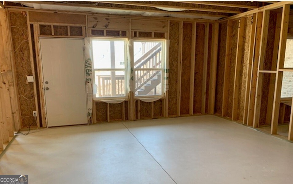 2832 Freshwater Court