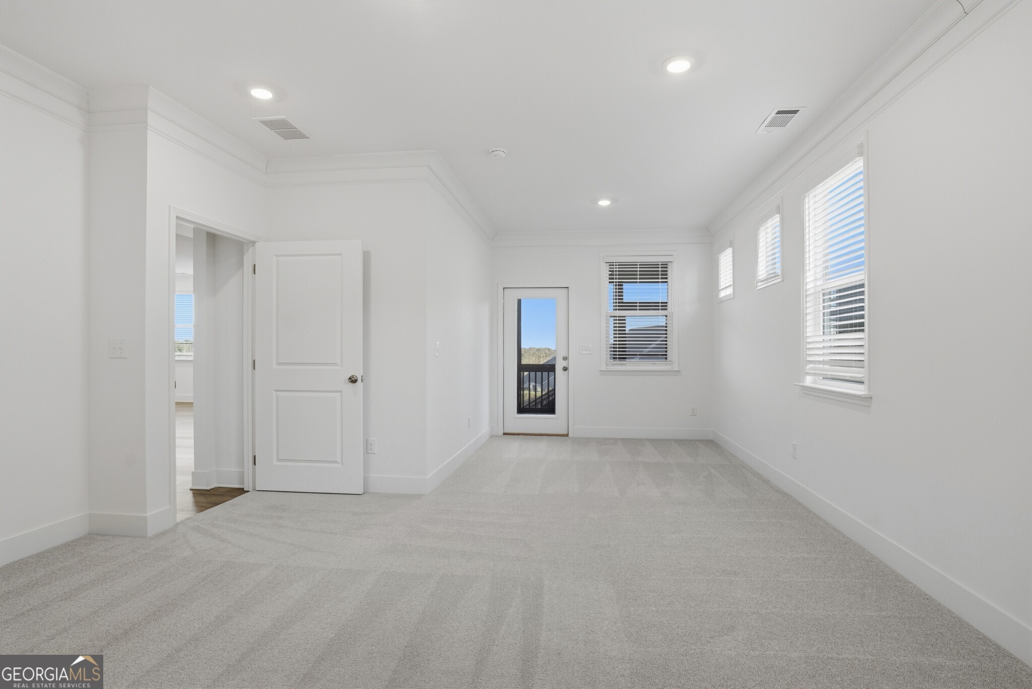 2832 Freshwater Court