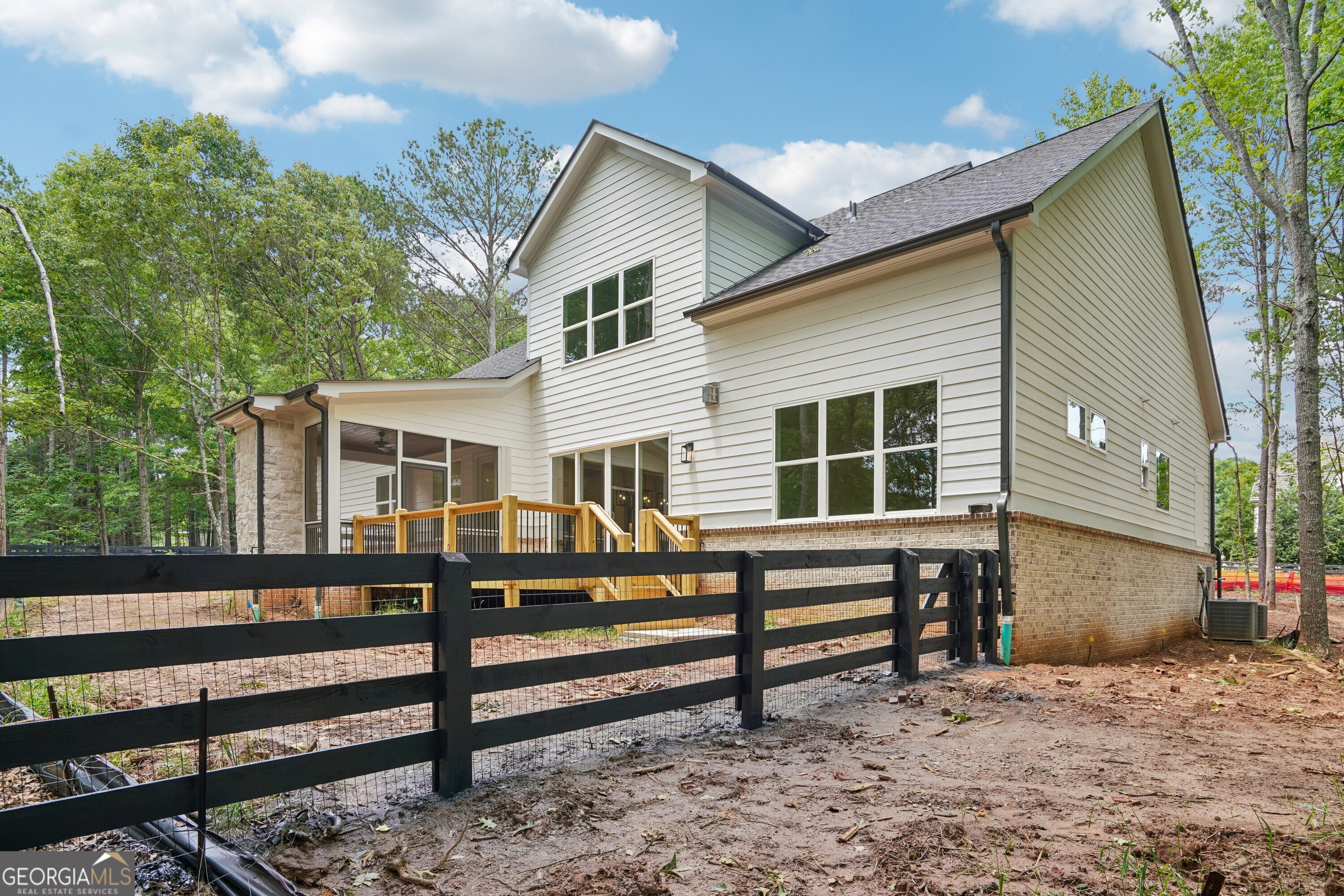 2395 Glade Overlook
