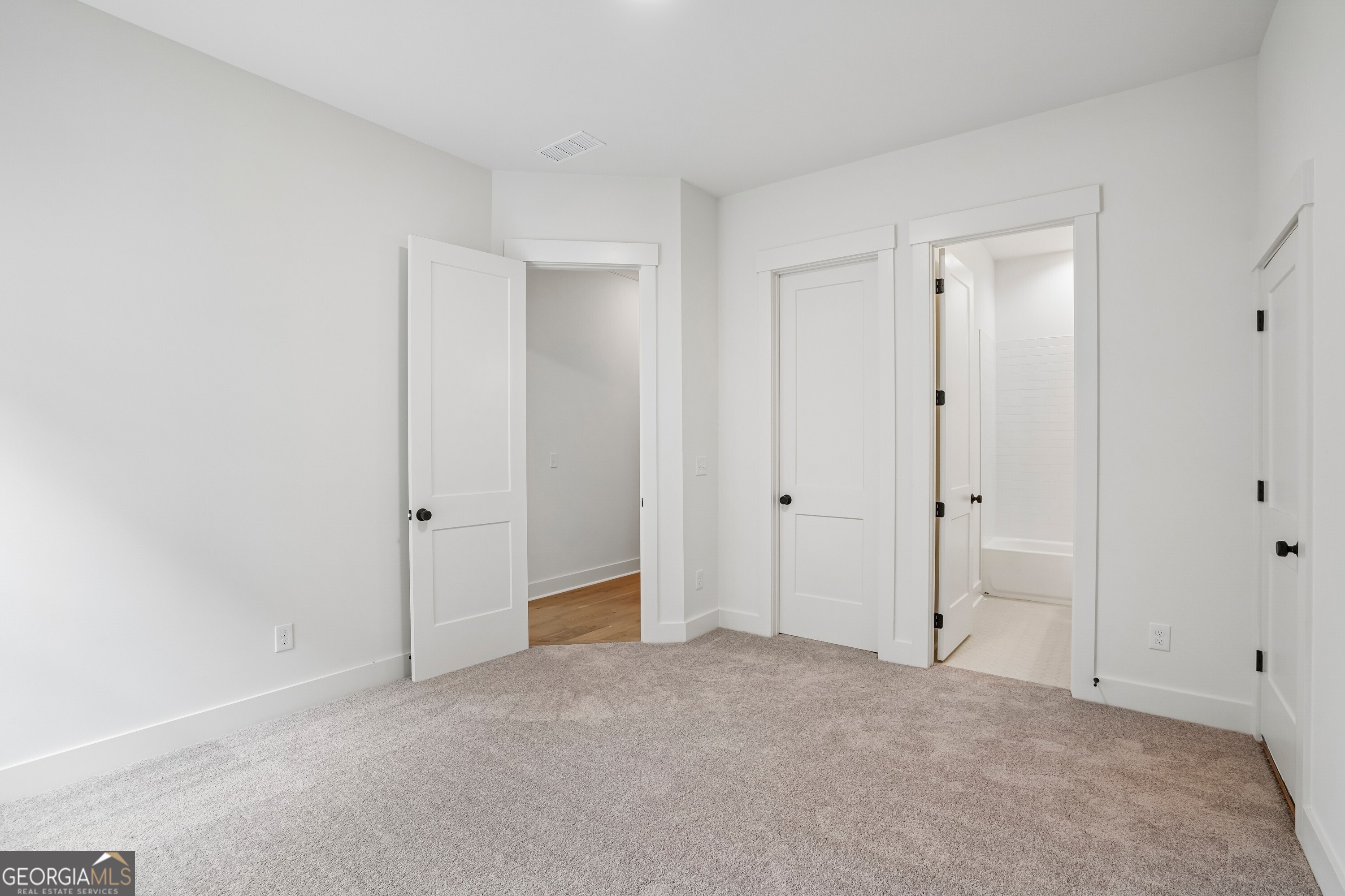 2395 Glade Overlook