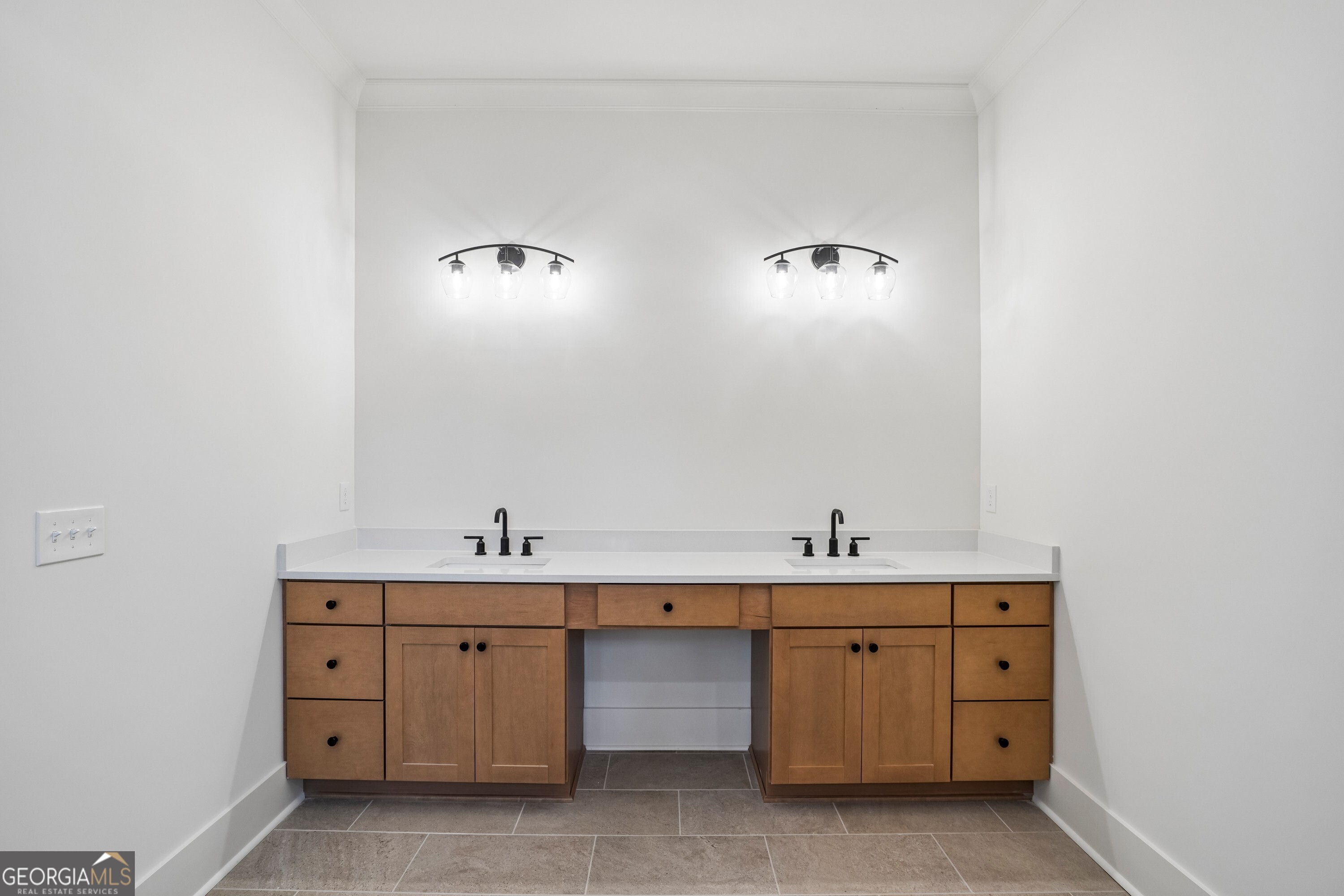 2395 Glade Overlook